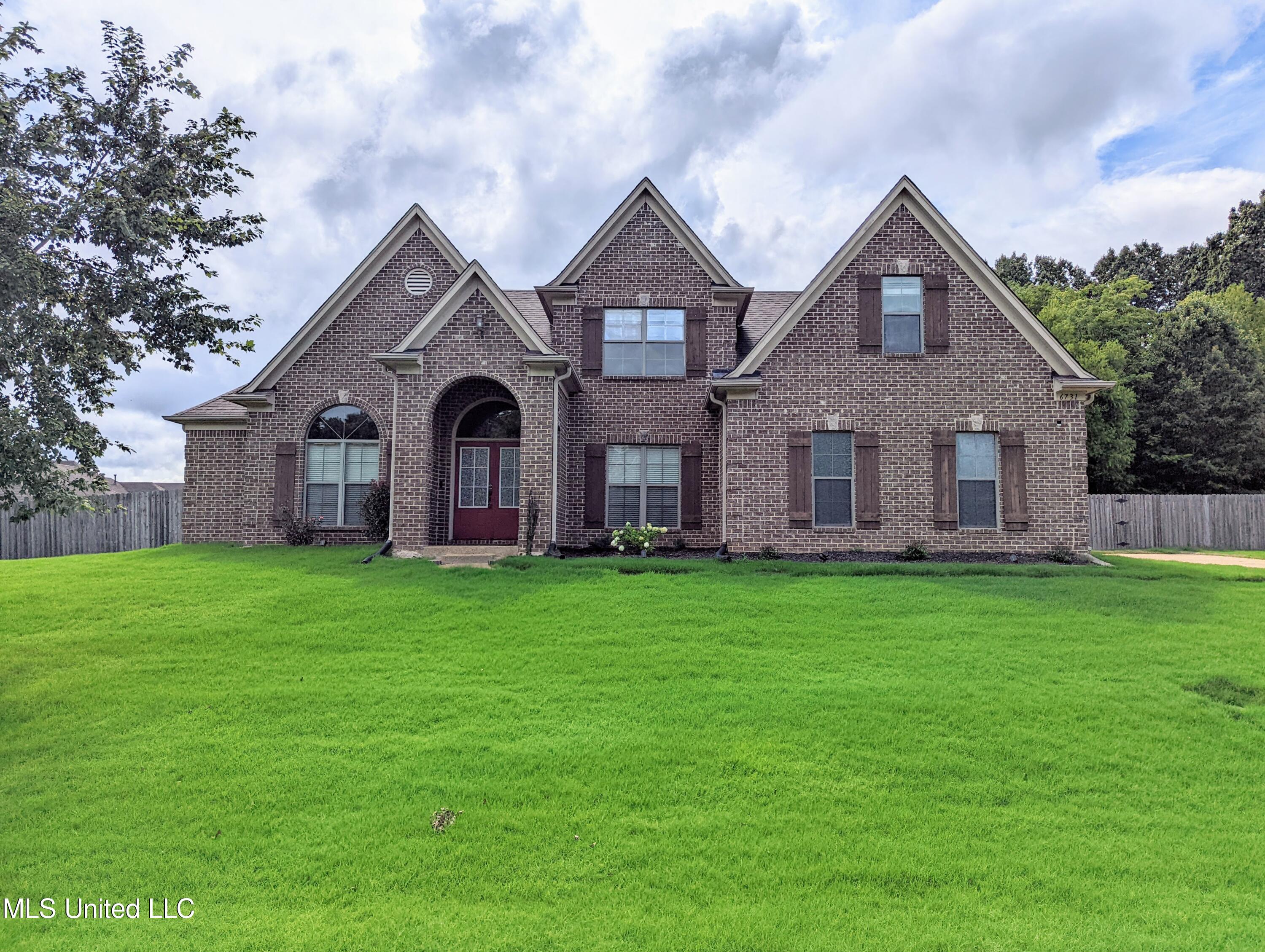 6731 Cataloochee Cove Property Photo 1