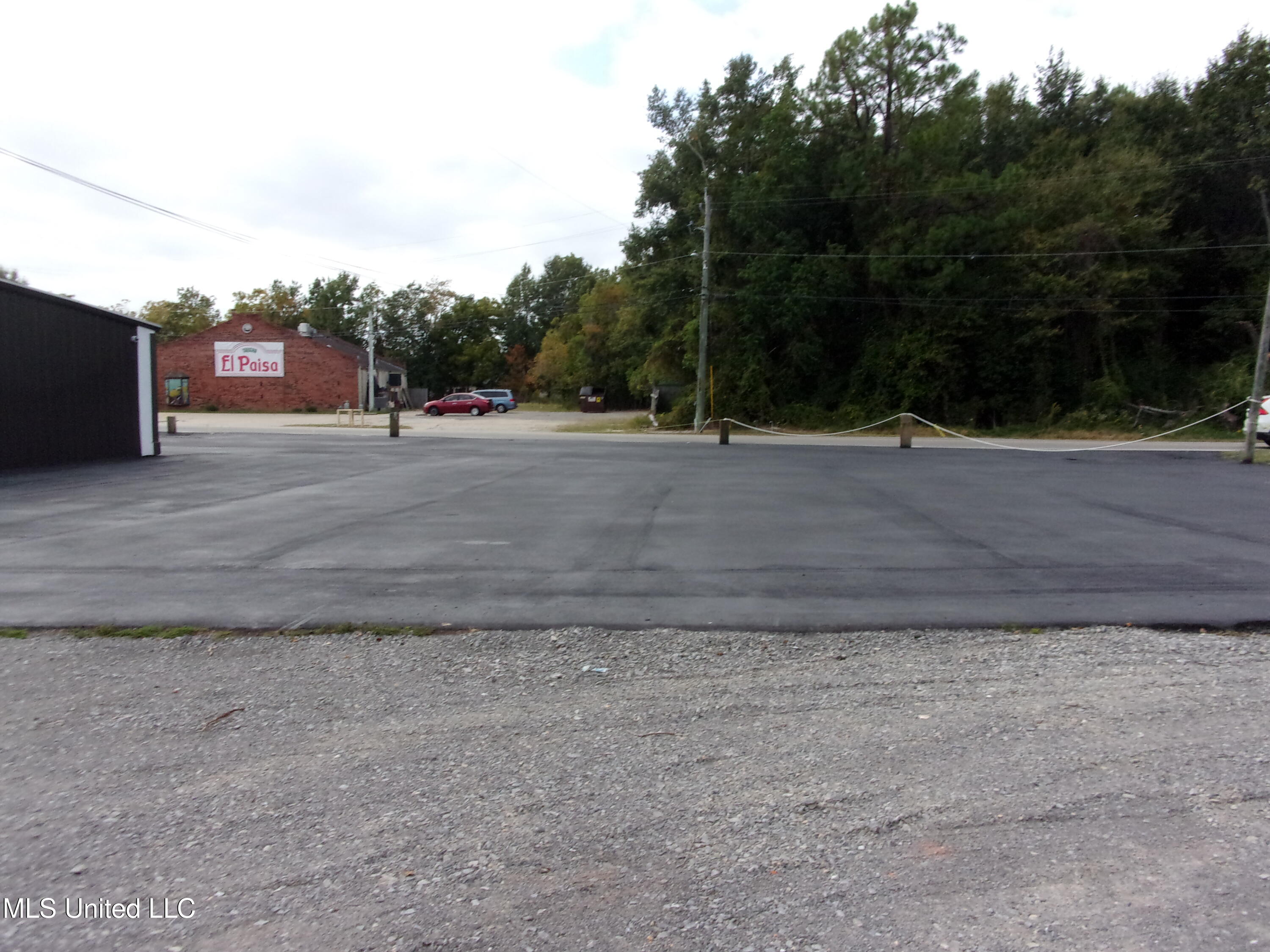 10096 Gorenflo Road Property Photo 5