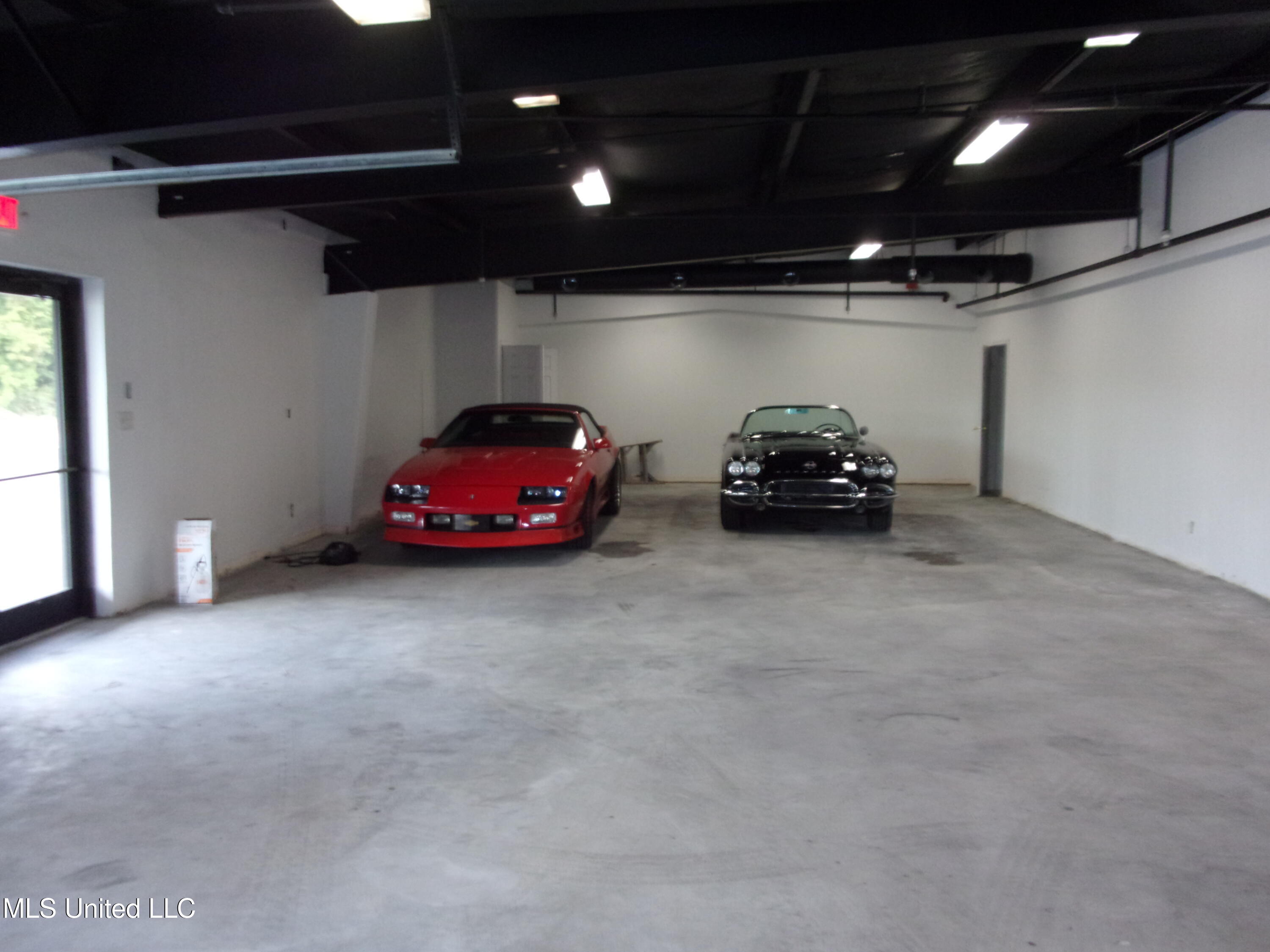 10096 Gorenflo Road Property Photo 9