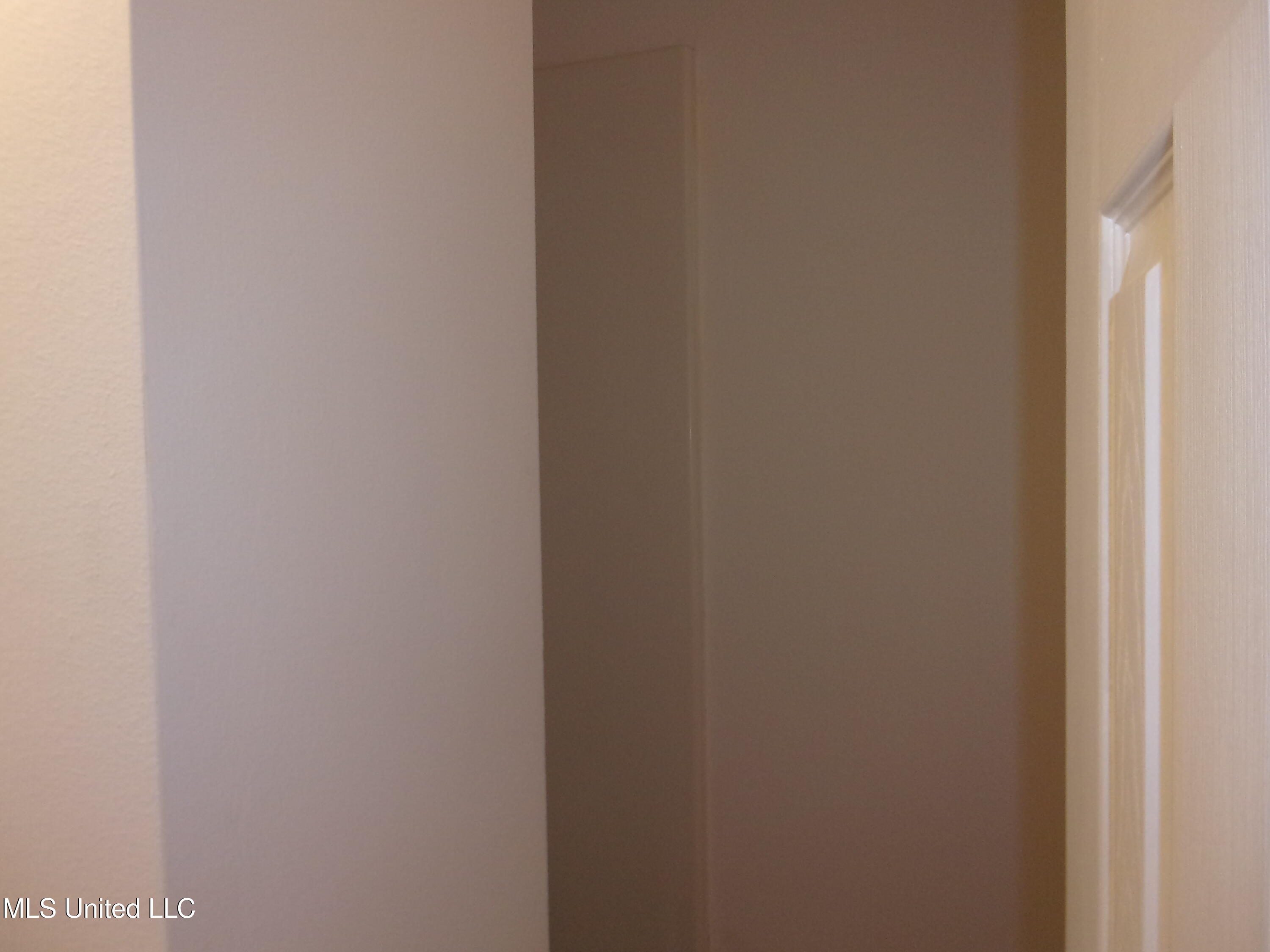 10096 Gorenflo Road Property Photo 14