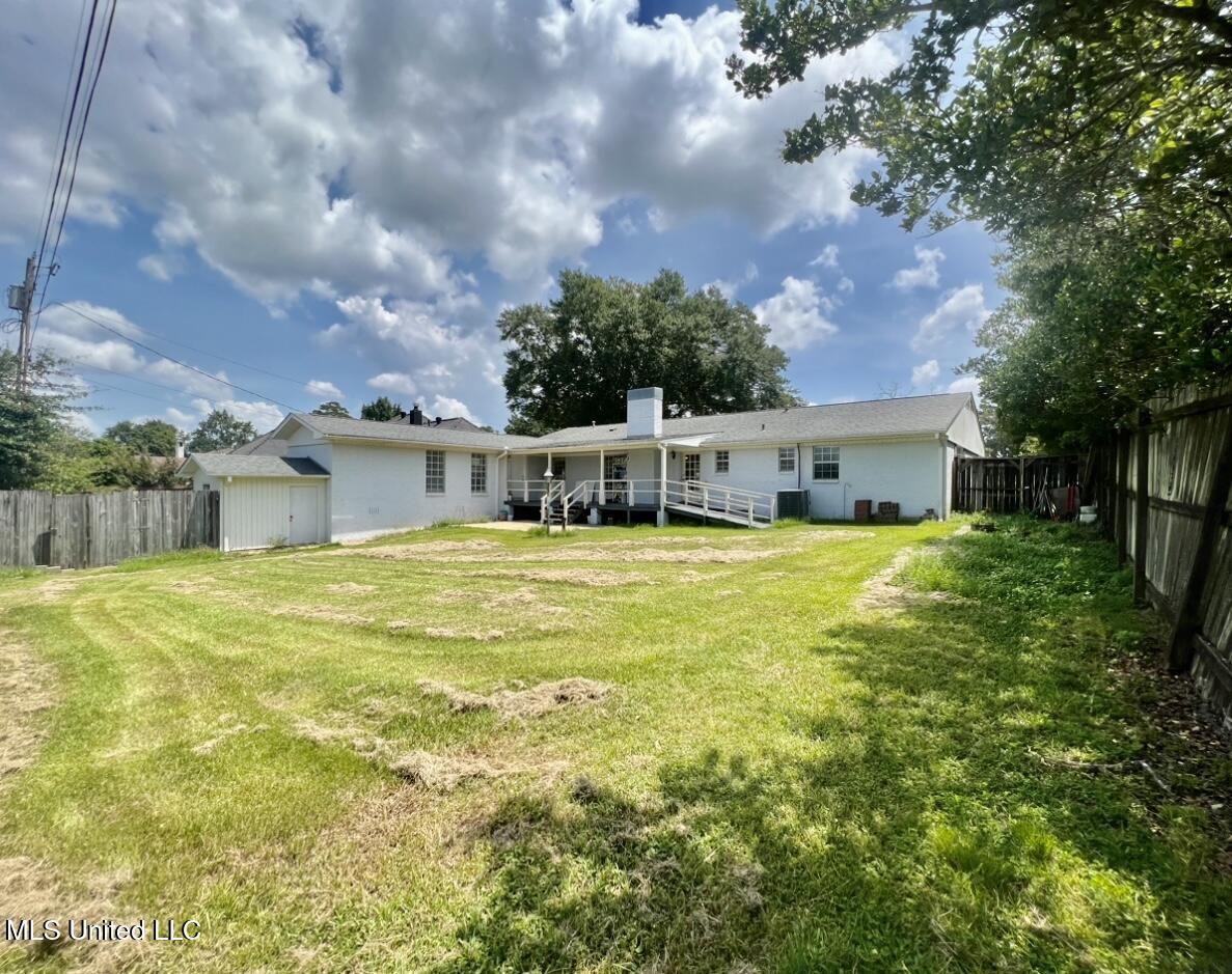 506 Oakbrook Circle Property Photo 20