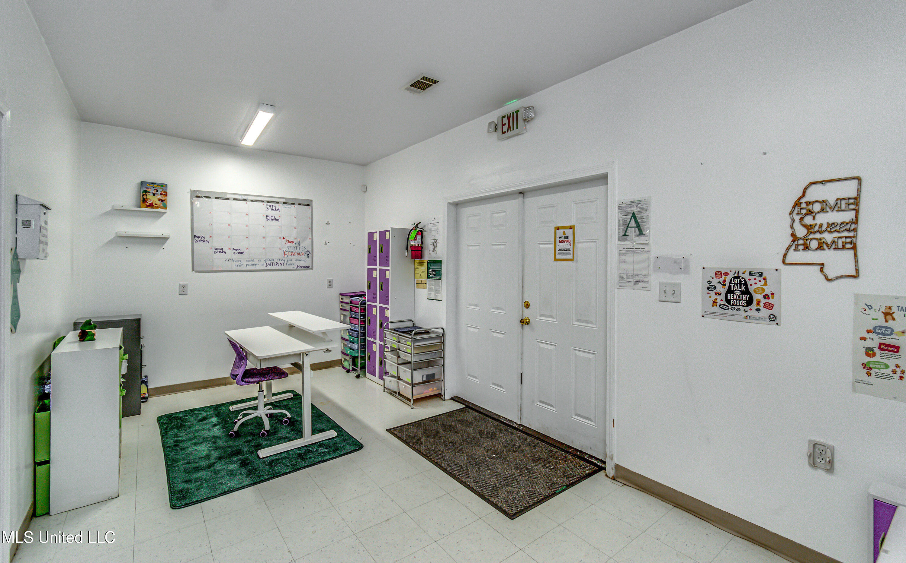 1681 Highway 471 Property Photo 6