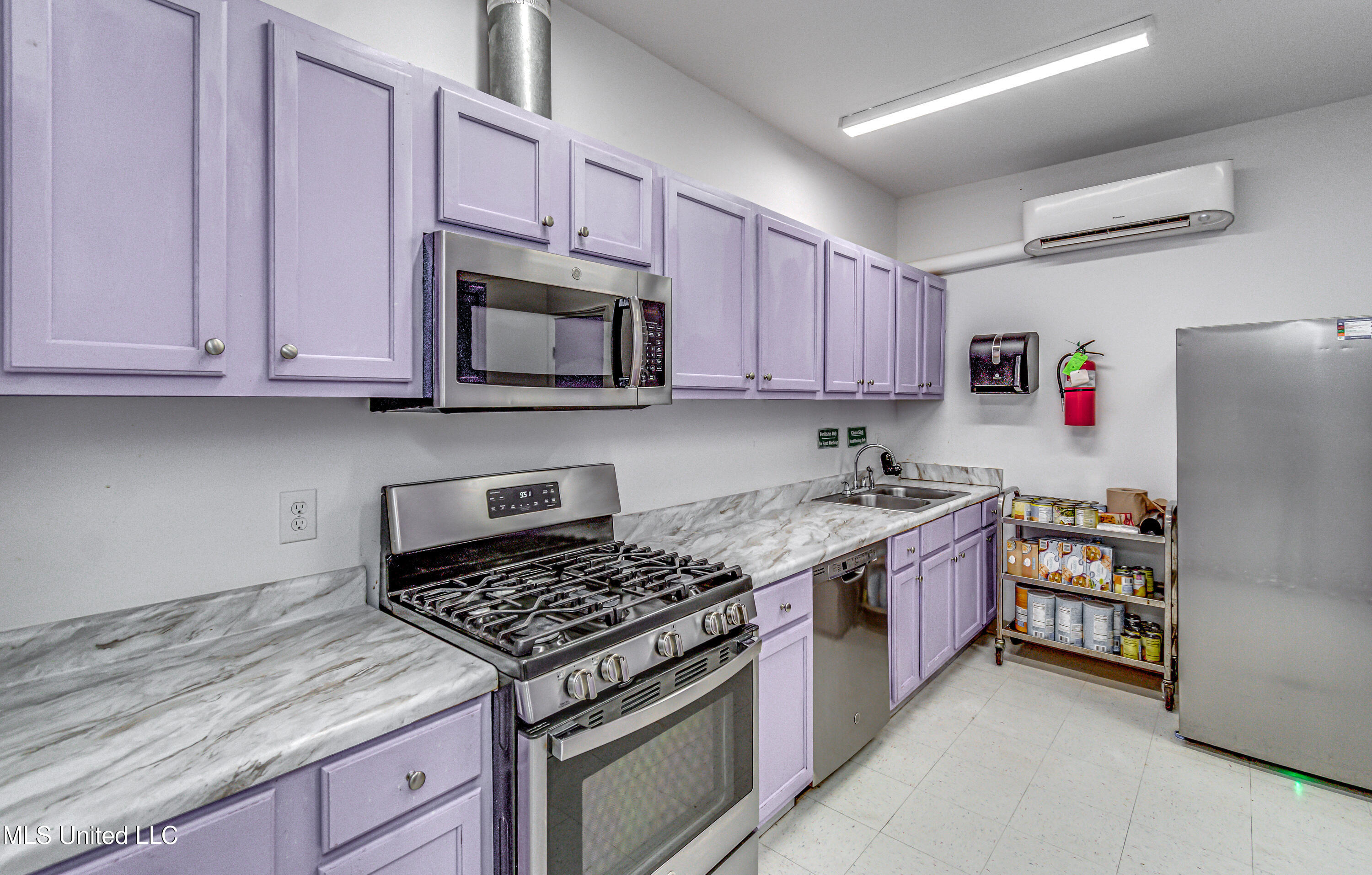 1681 Highway 471 Property Photo 8