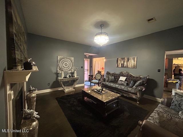 1066 Richland Drive Property Photo 3