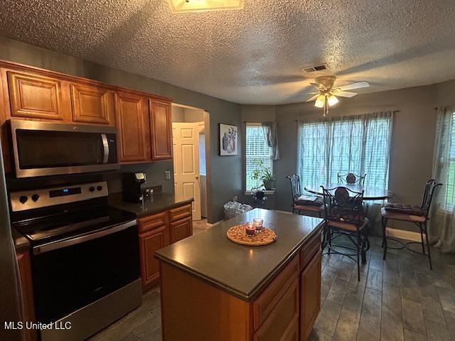 1066 Richland Drive Property Photo 5