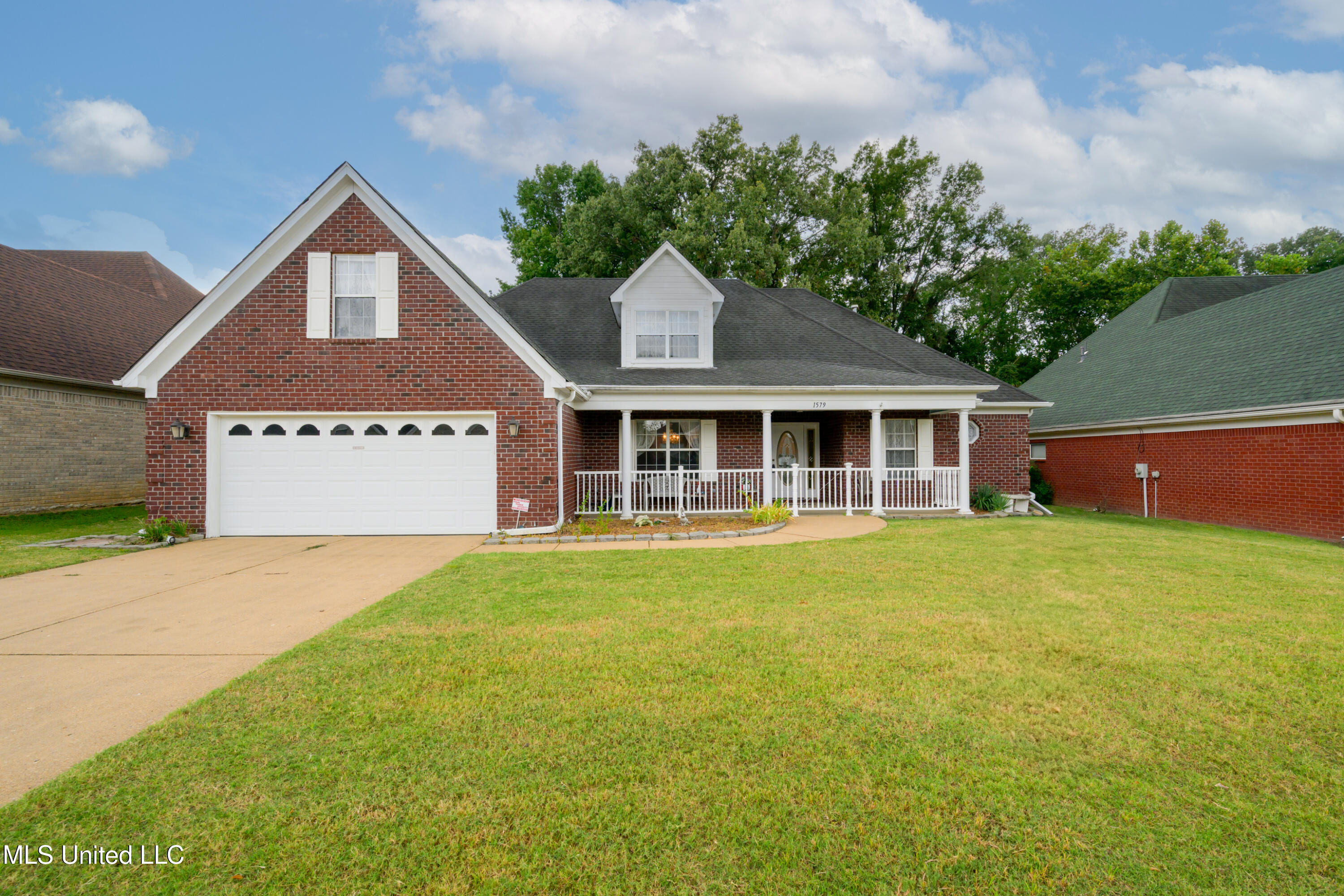 1579 Mason Drive Property Photo 1