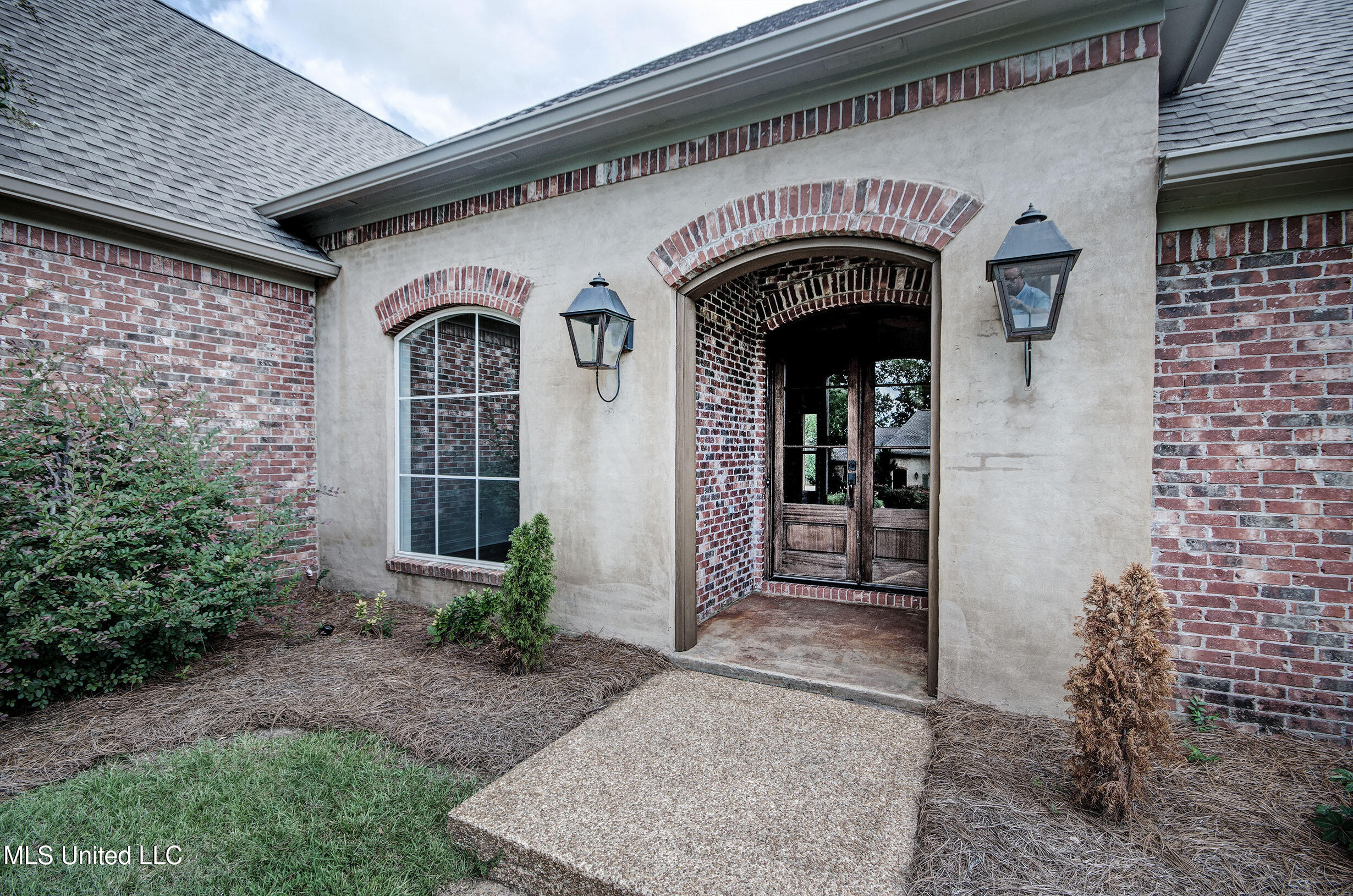 318 Turtle Hollow Property Photo 2