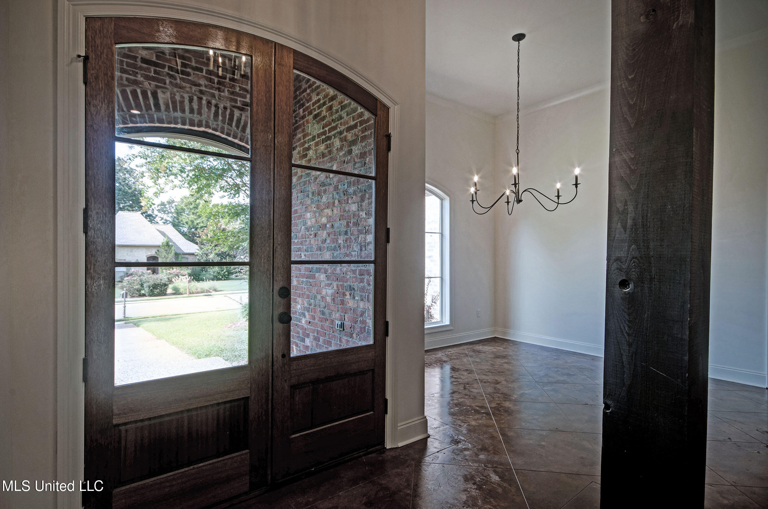 318 Turtle Hollow Property Photo 6