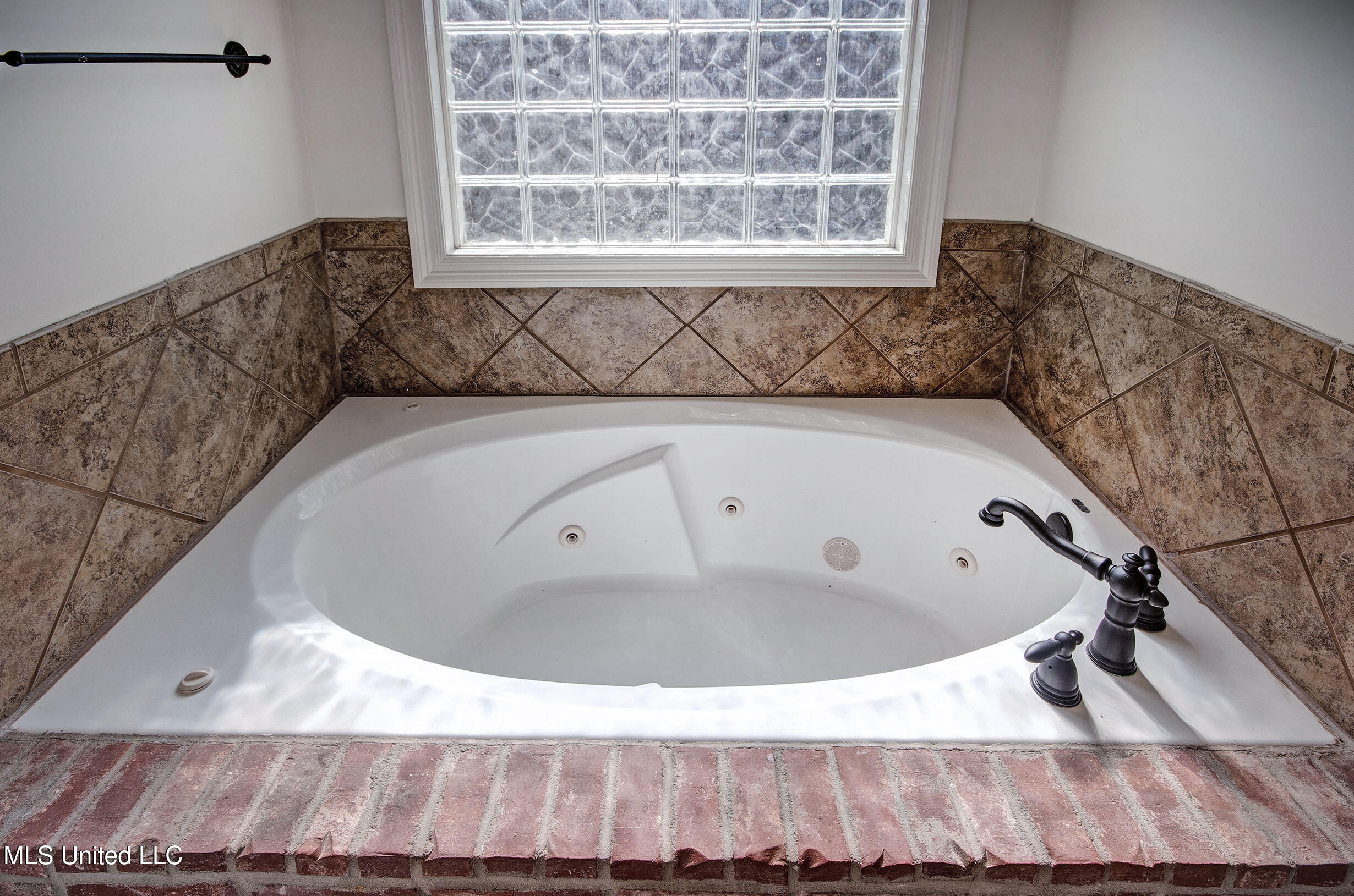 318 Turtle Hollow Property Photo 31