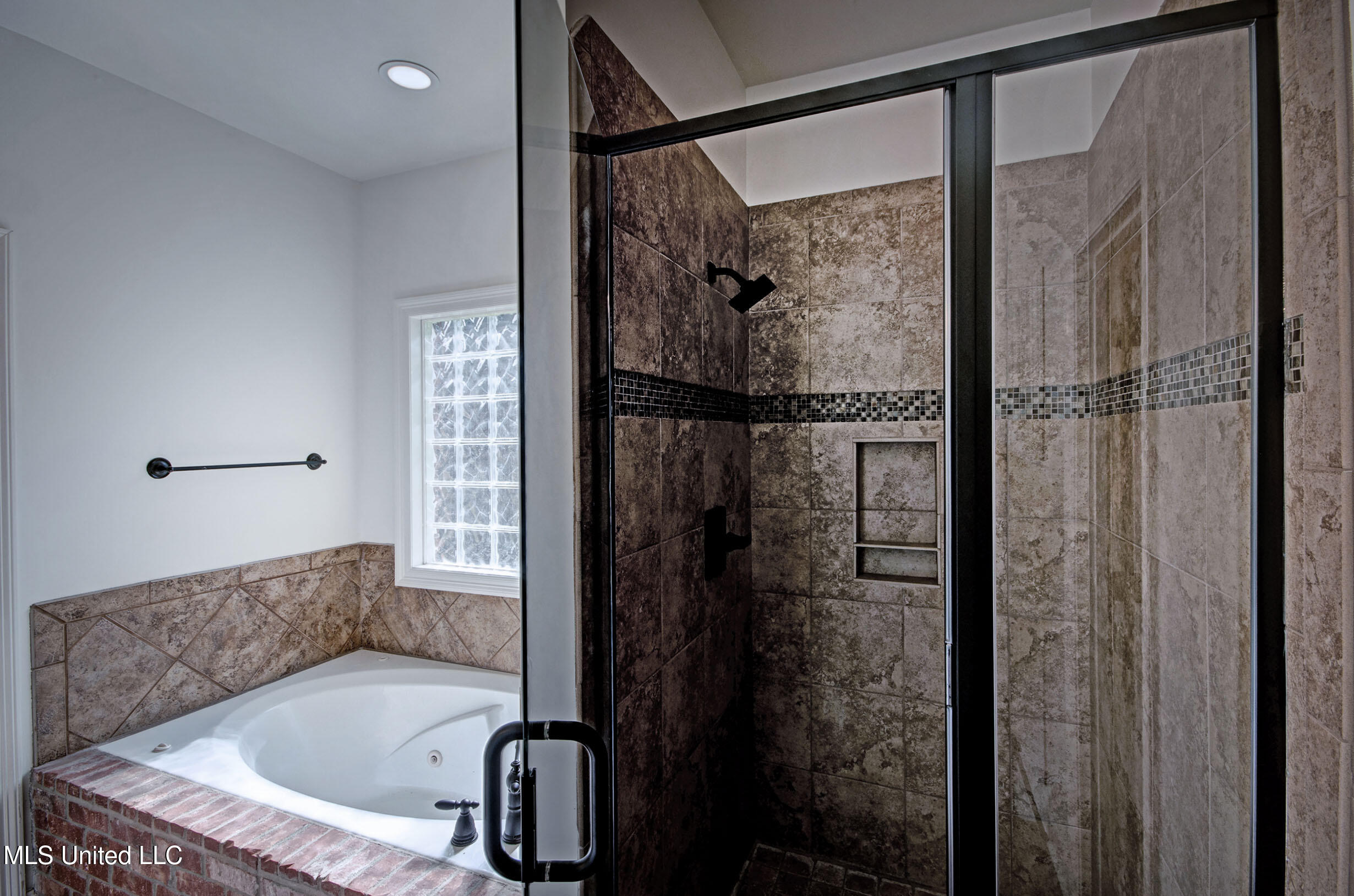 318 Turtle Hollow Property Photo 33