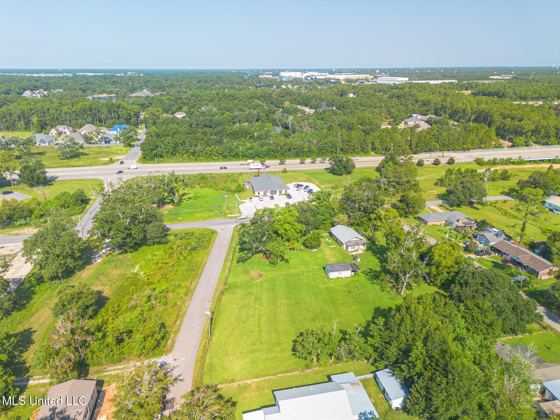 9298 Old Lorraine Road Property Photo 8