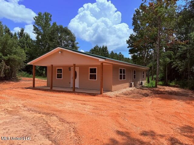 1058 Kokomo Road Property Photo 1