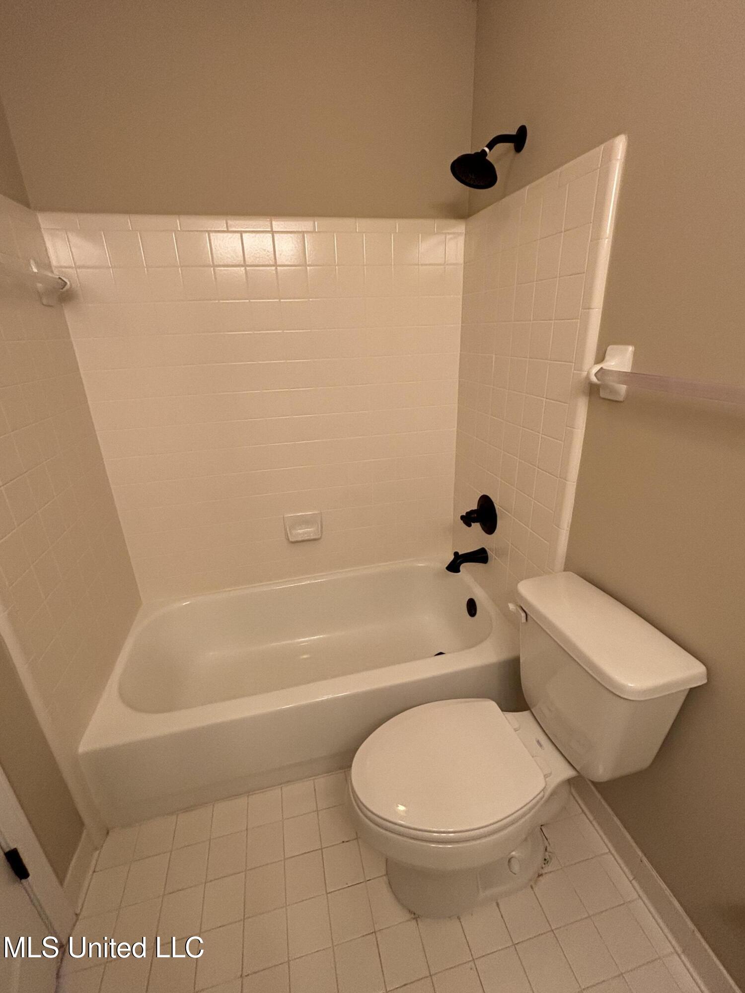 1705 Cedar Lake Cove Property Photo 18