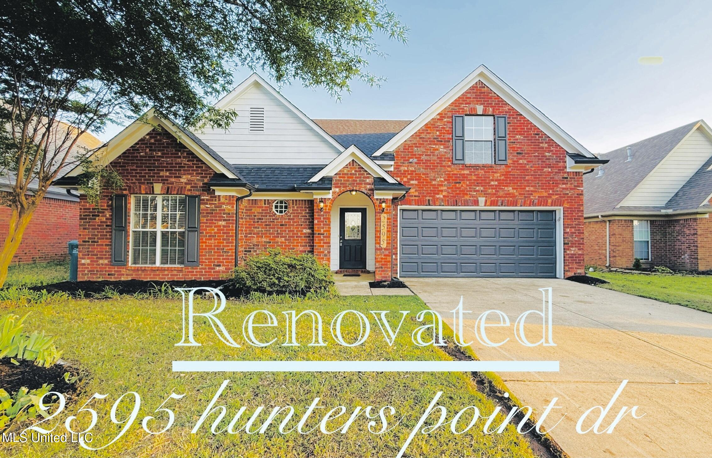 2595 Hunters Pointe Drive Property Photo 1