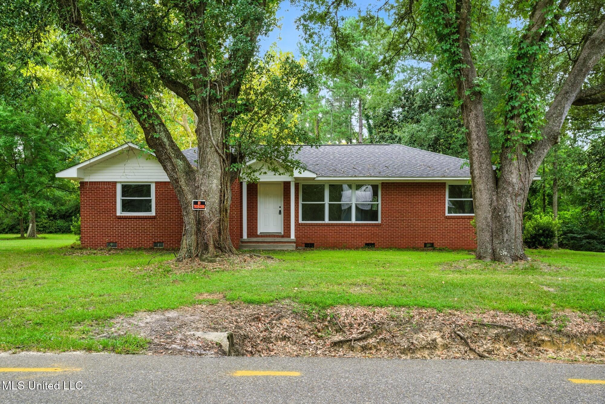 1710 Texas Street Property Photo 1