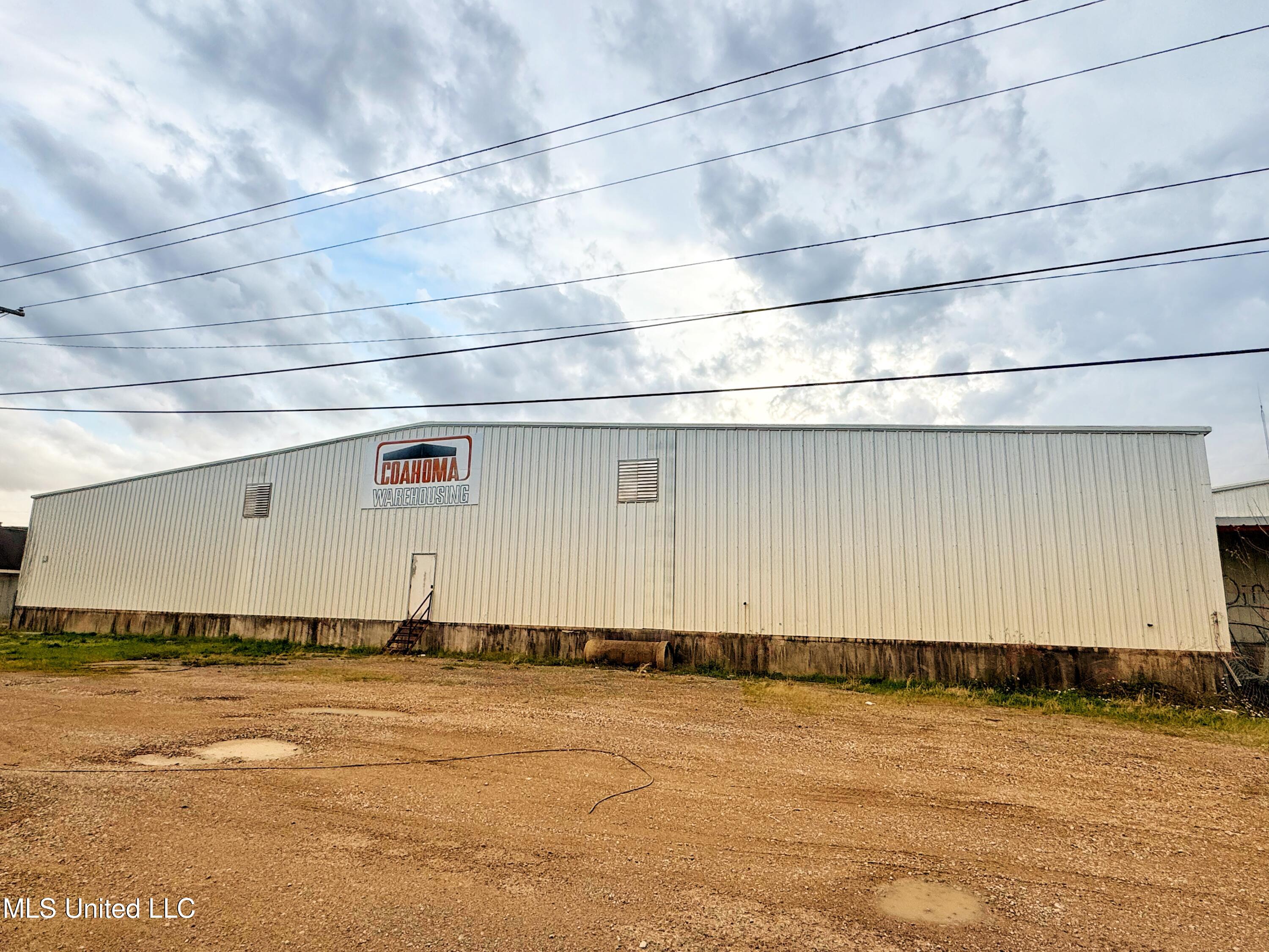 1201 Normandy Avenue Property Photo 2