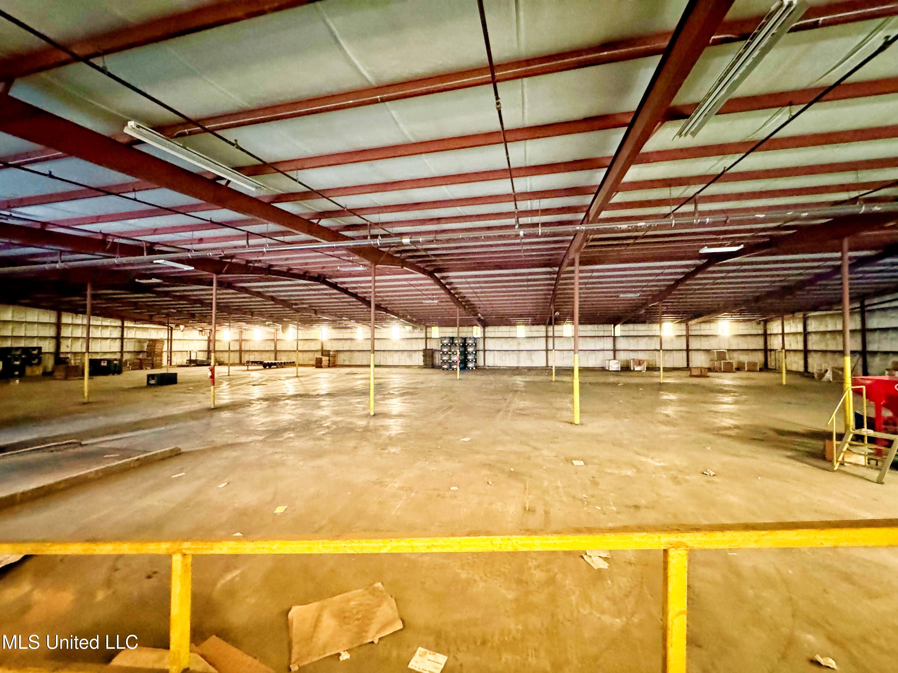 1201 Normandy Avenue Property Photo 6