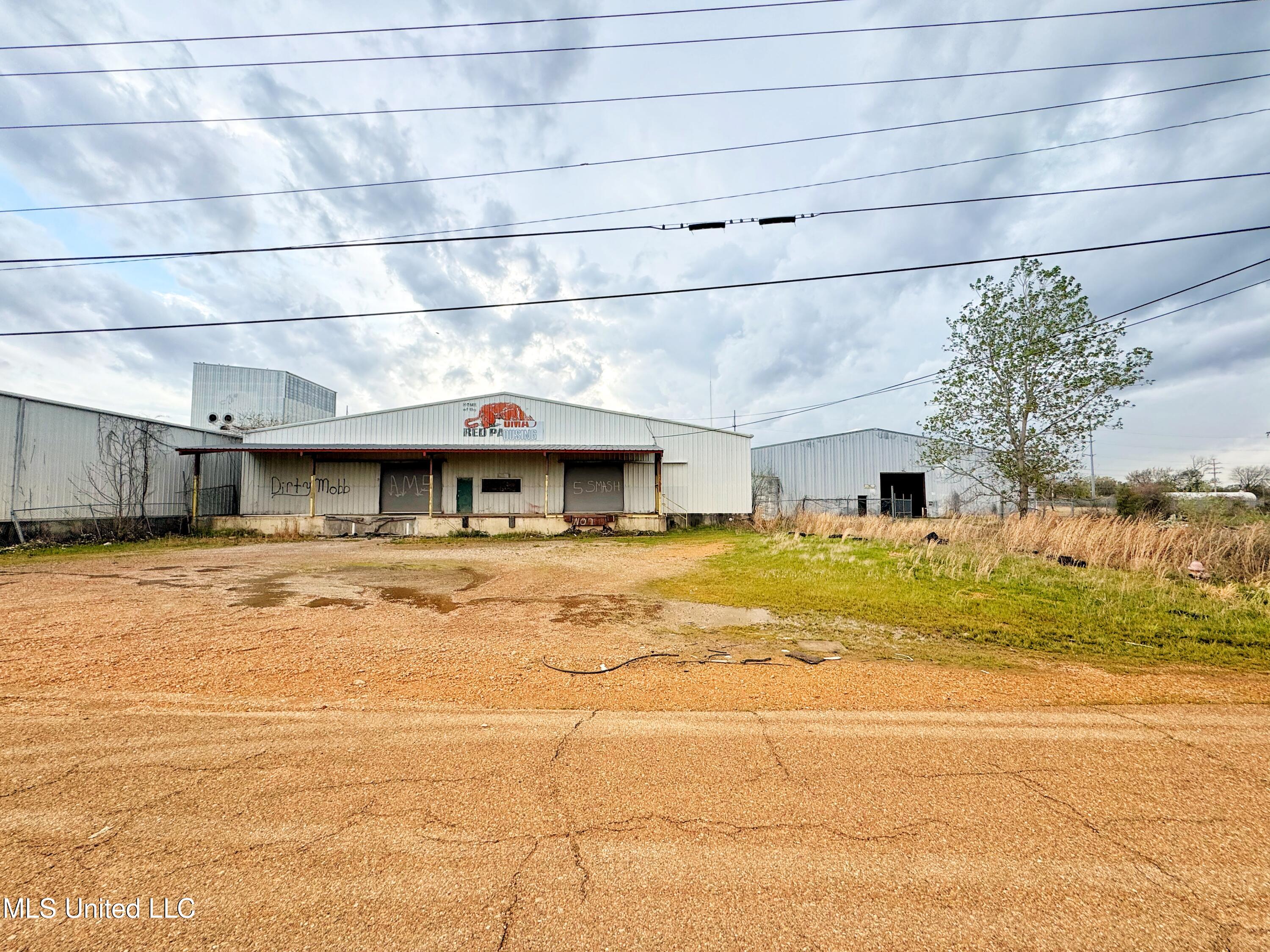 1201 Normandy Avenue Property Photo 15