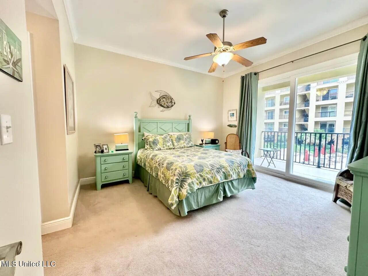 900 Village Lane Property Photo 15