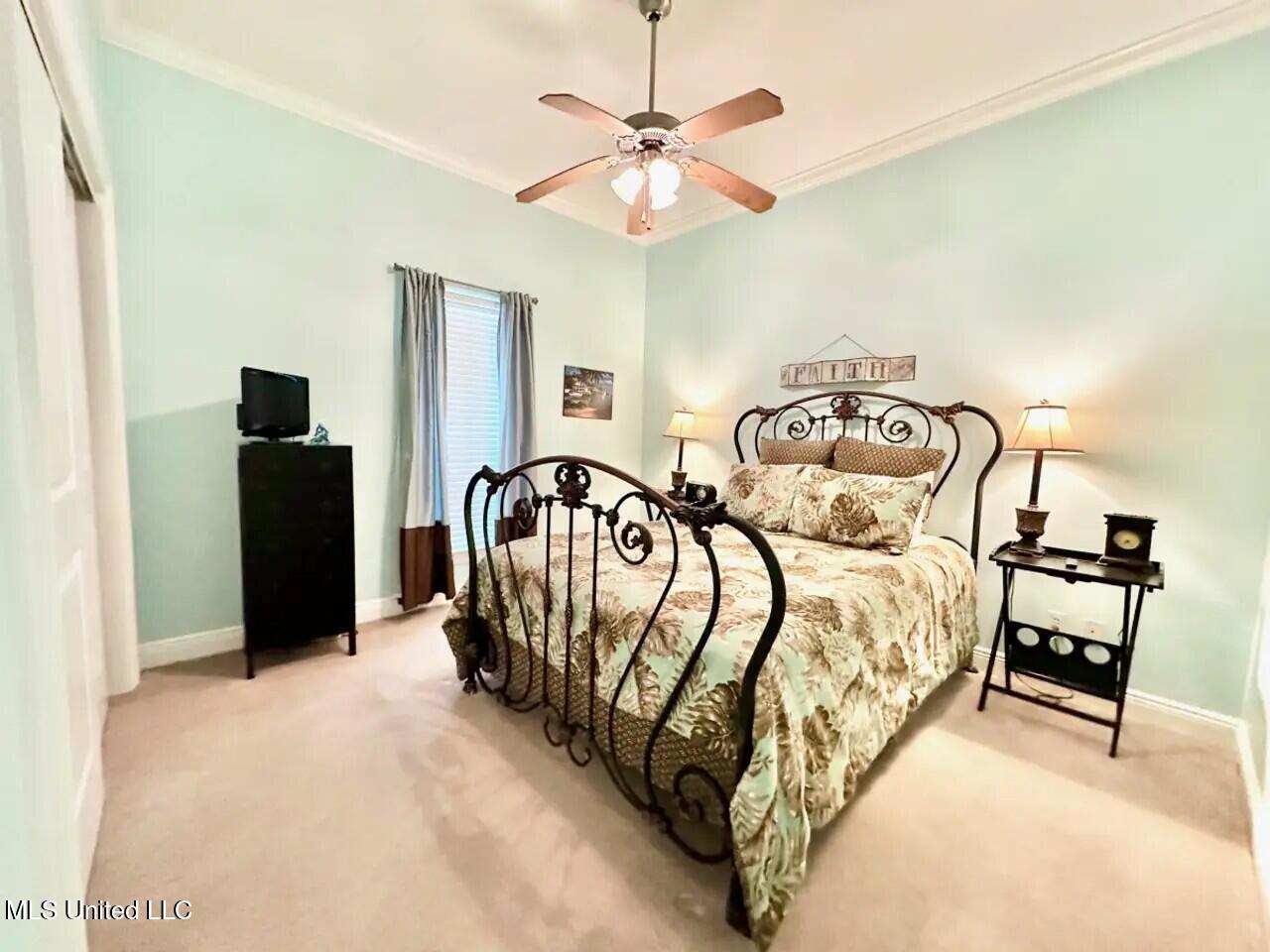 900 Village Lane Property Photo 17