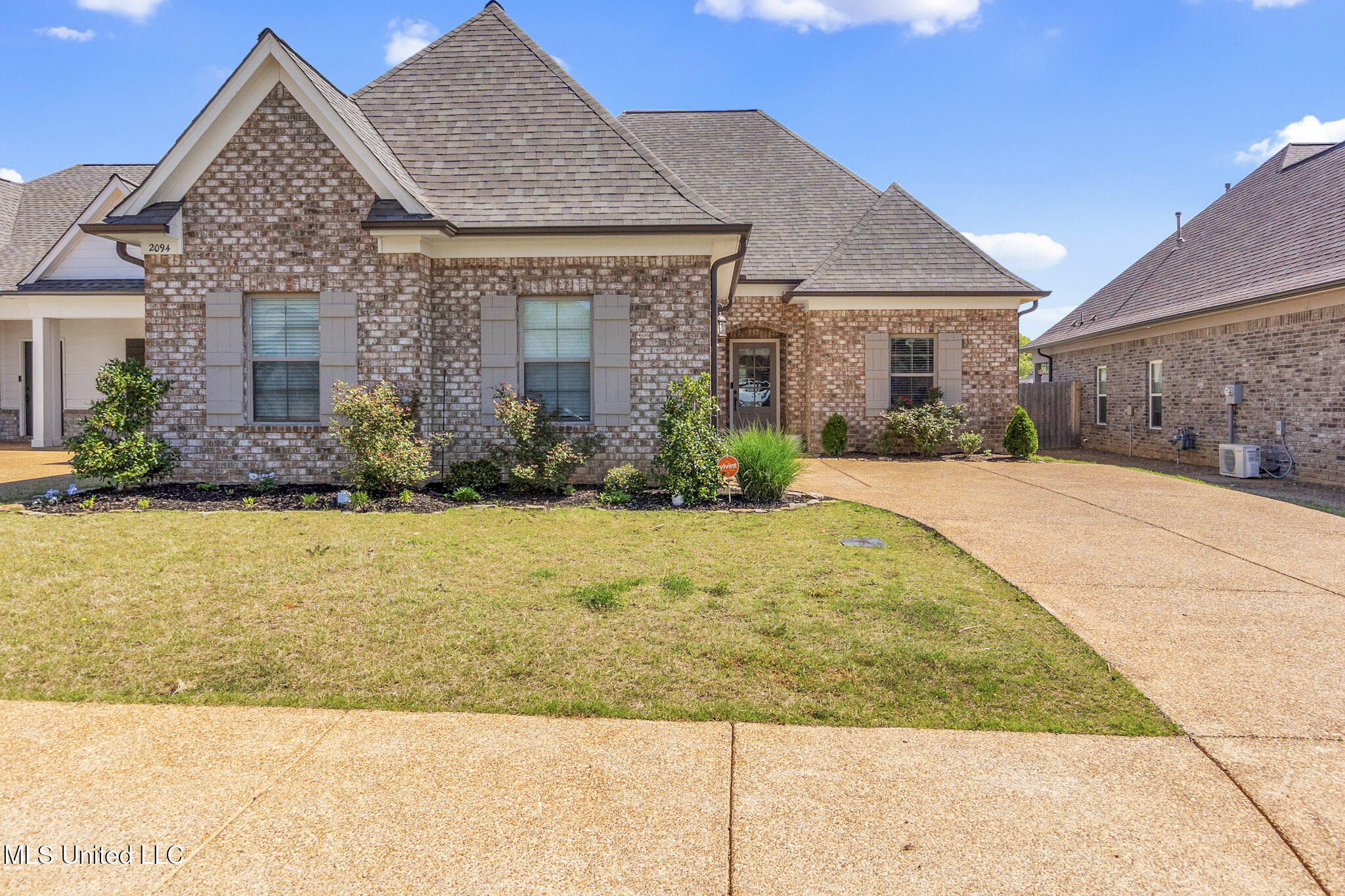 2094 W Watson View Property Photo 1