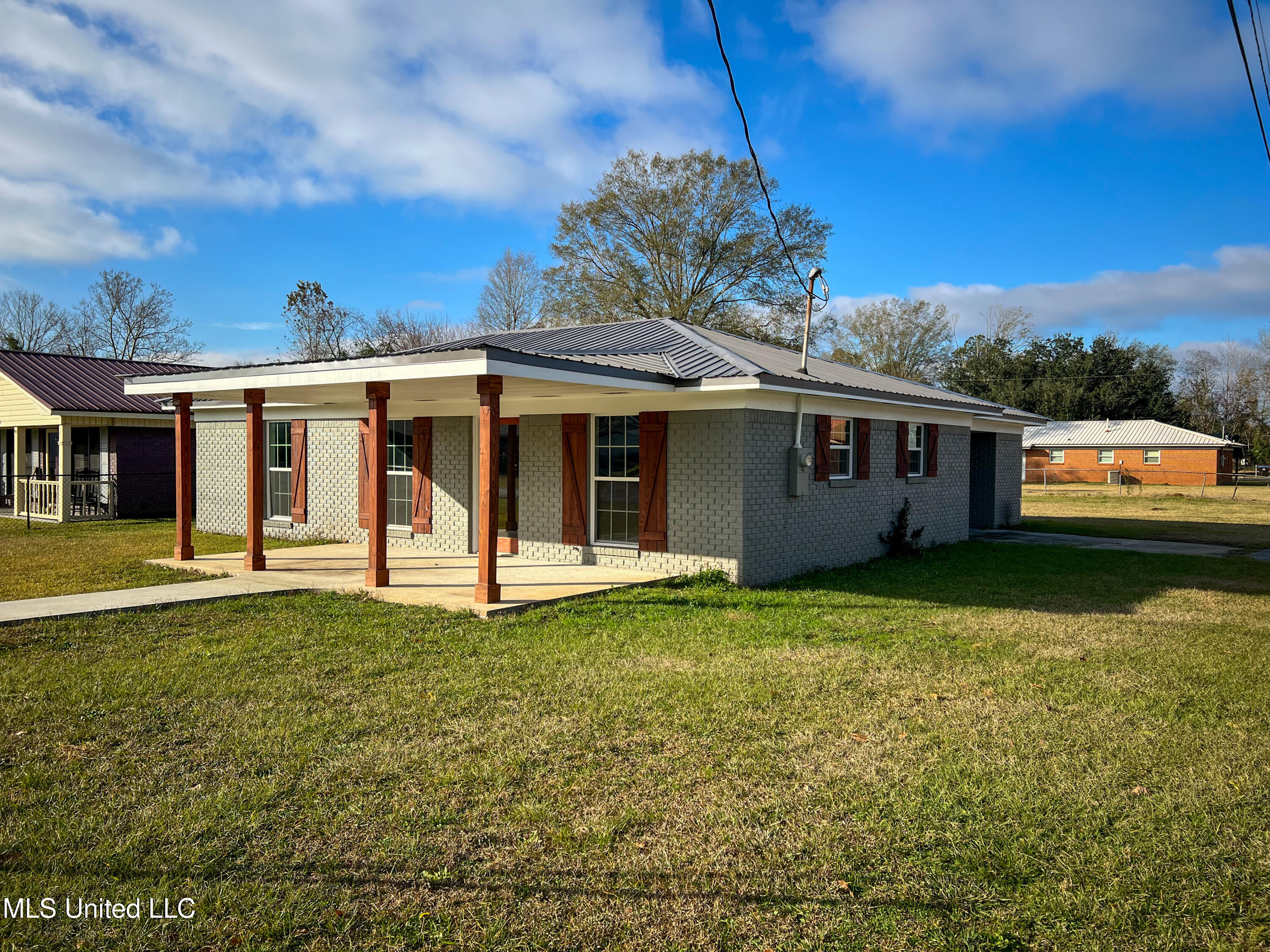 45 Sinclair Street Property Photo 1