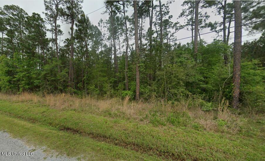 01 Eighth Street Property Photo 3