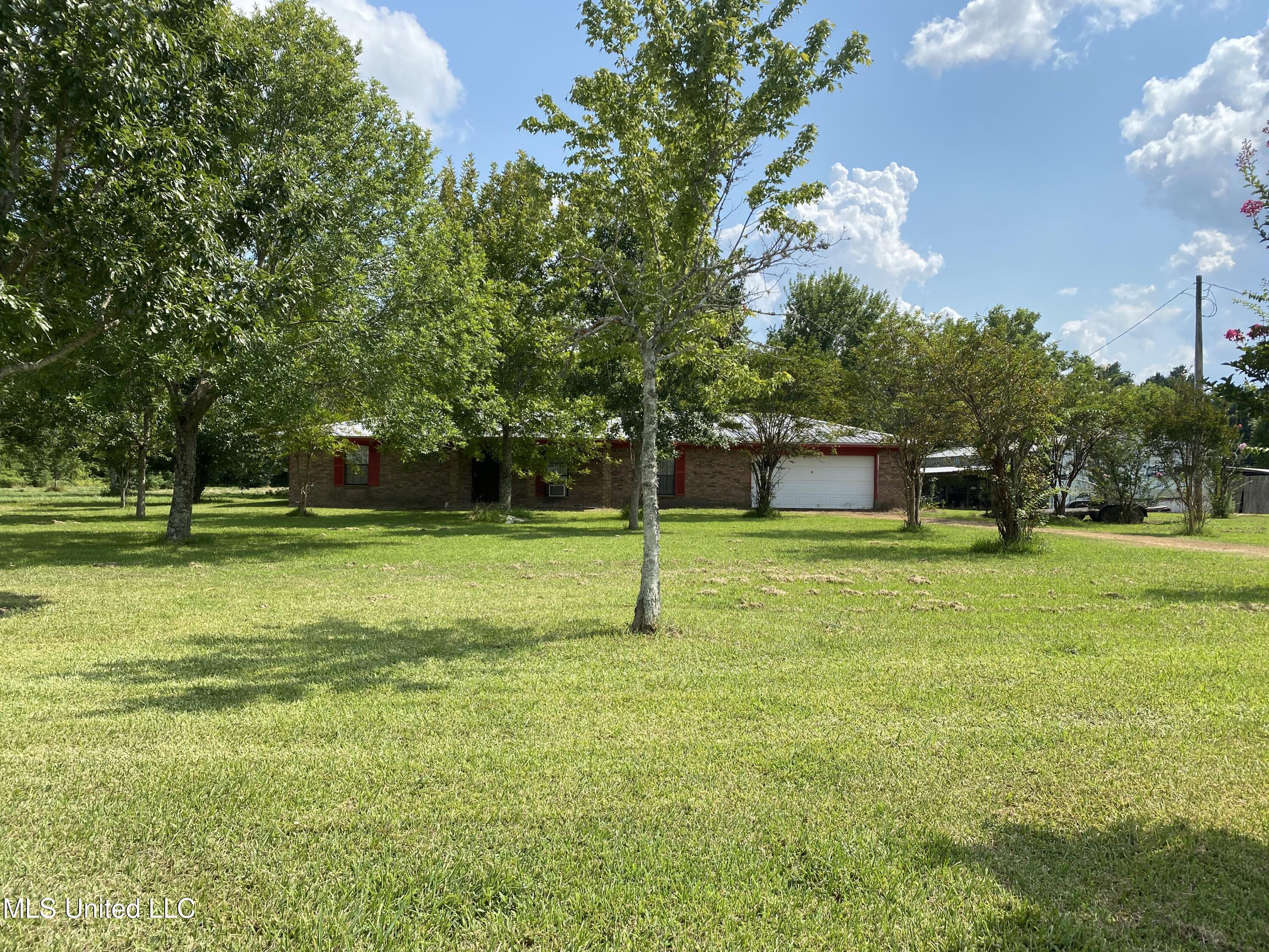 550 Marlette Road Property Photo 1