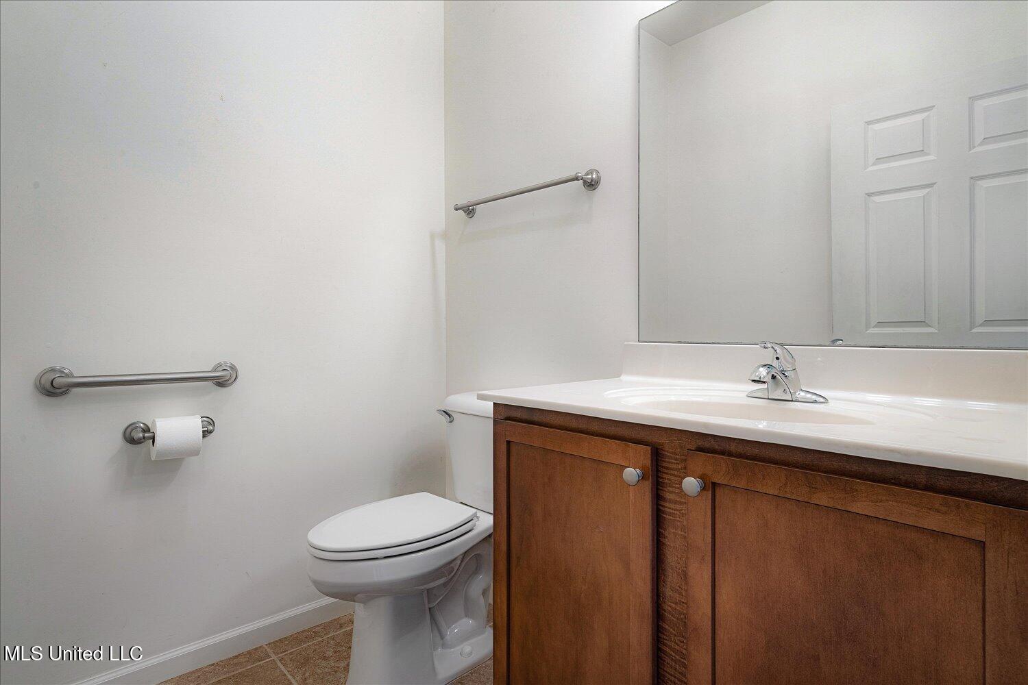 8817 Parkview Oaks Circle Property Photo 20