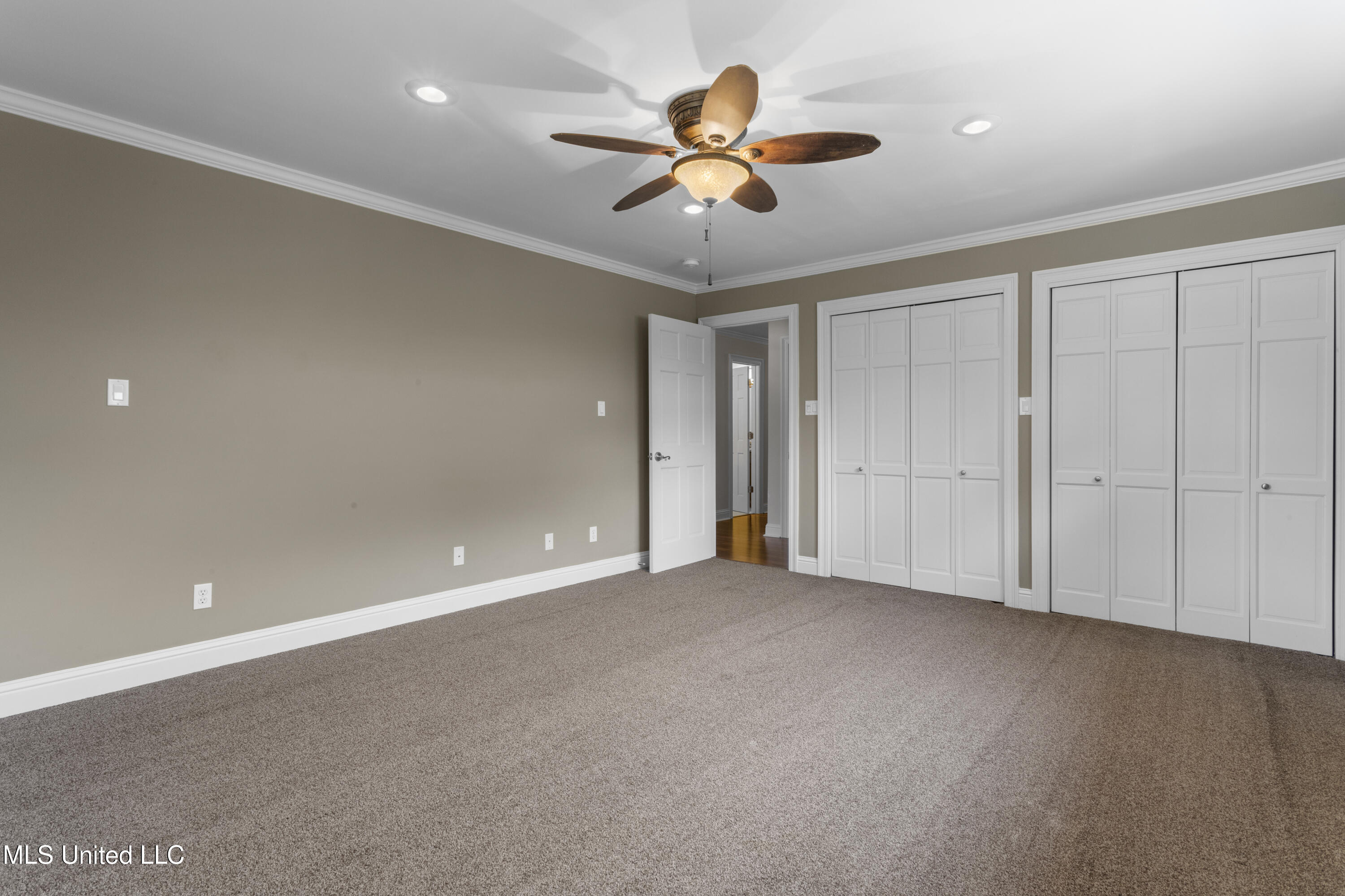 4106 Franklin Avenue Property Photo 32