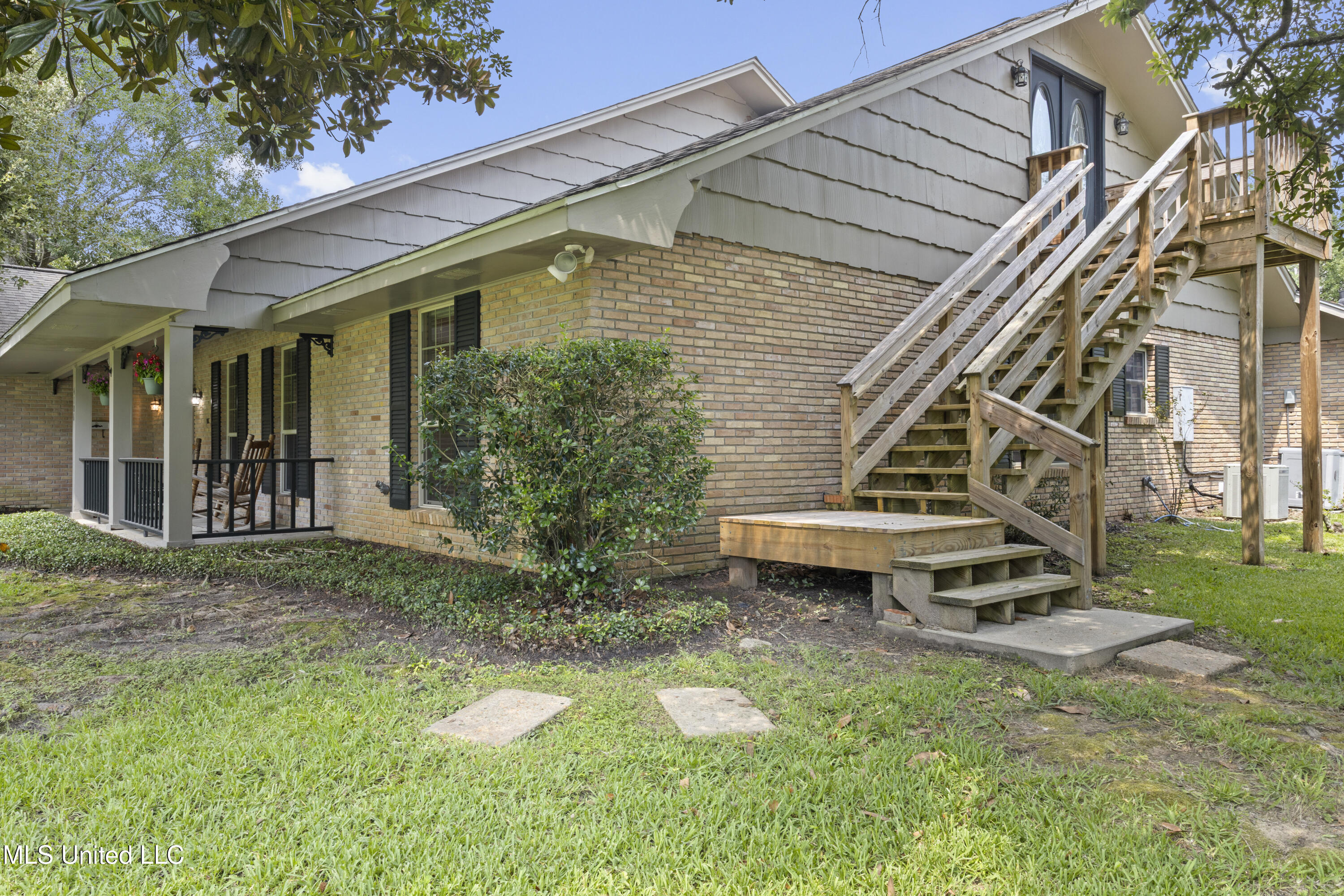 4106 Franklin Avenue Property Photo 36