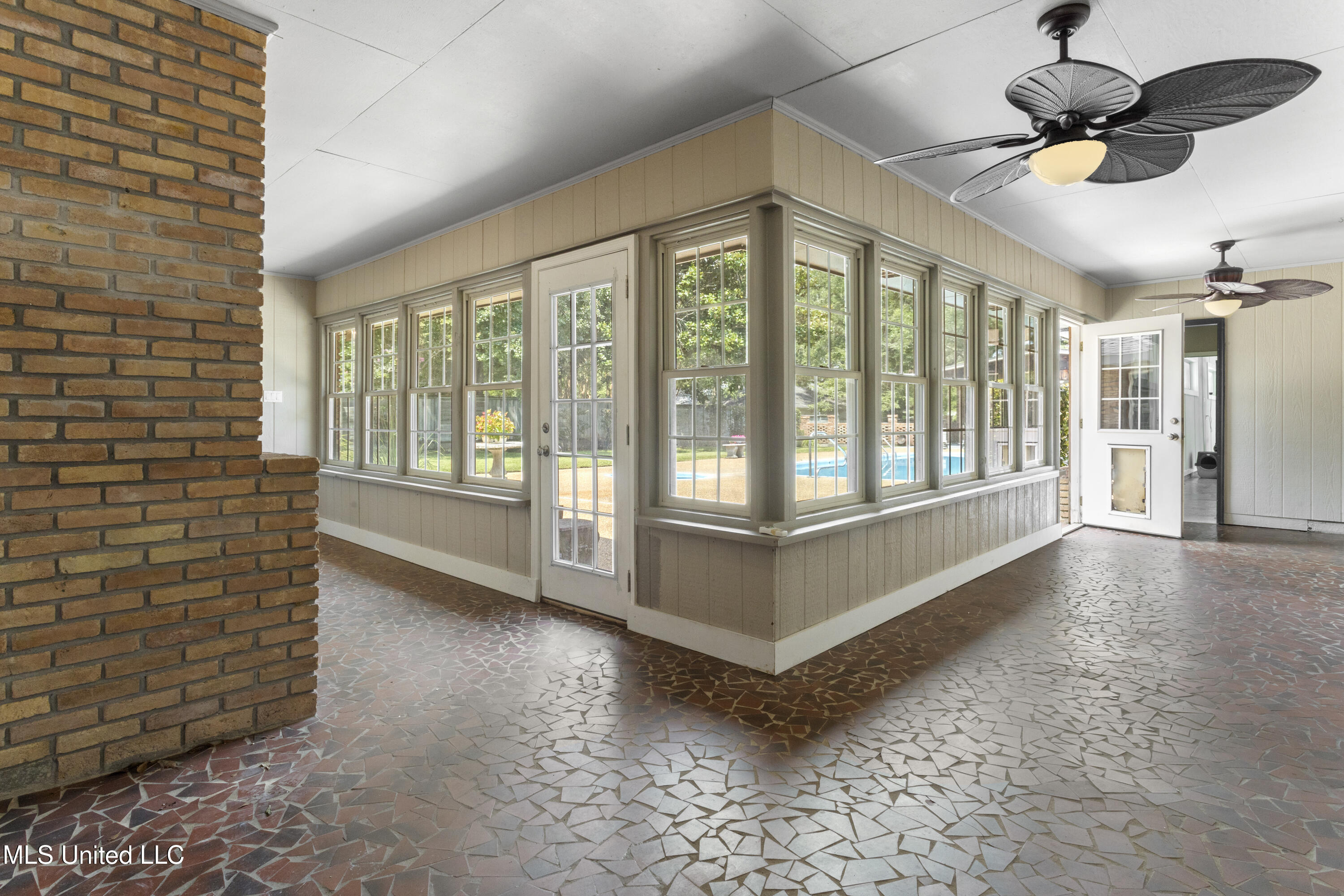 4106 Franklin Avenue Property Photo 57