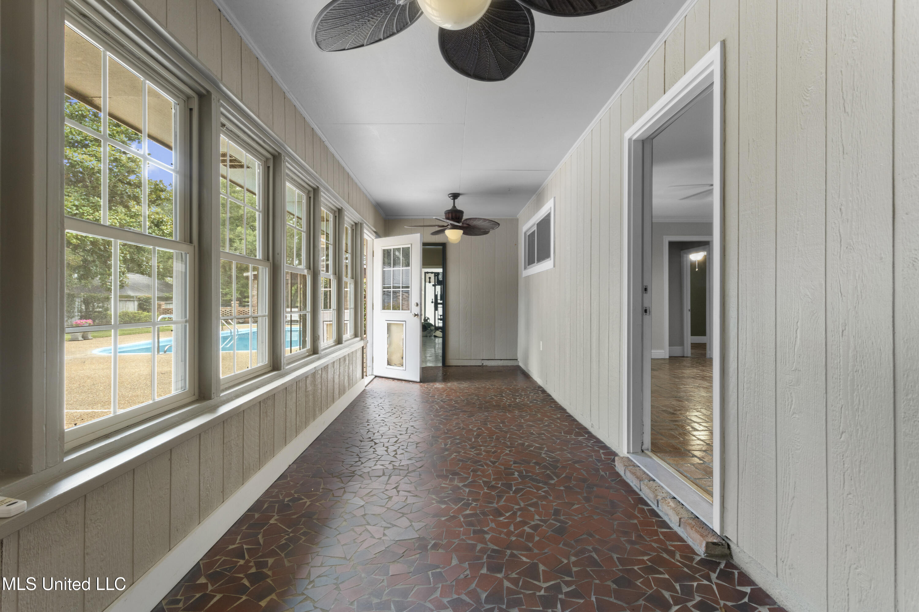 4106 Franklin Avenue Property Photo 59