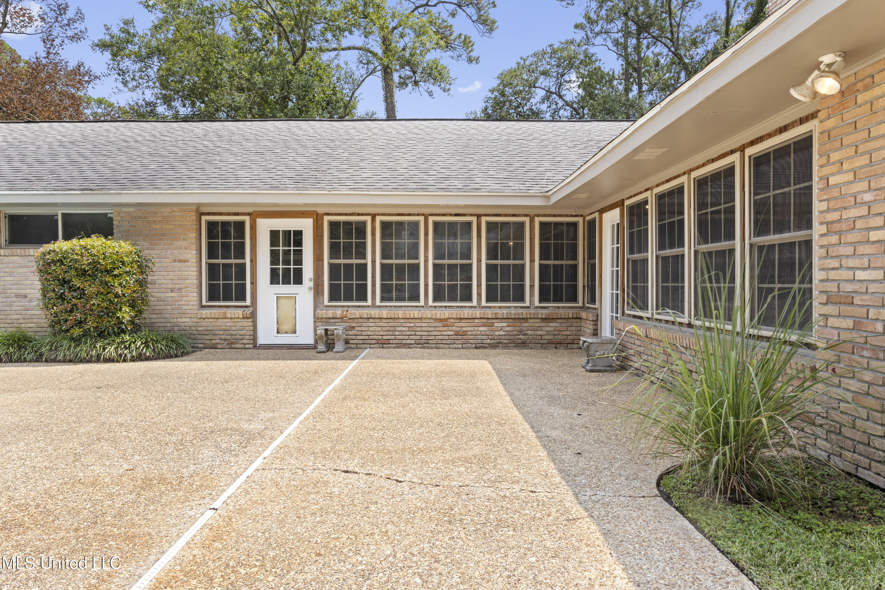 4106 Franklin Avenue Property Photo 75