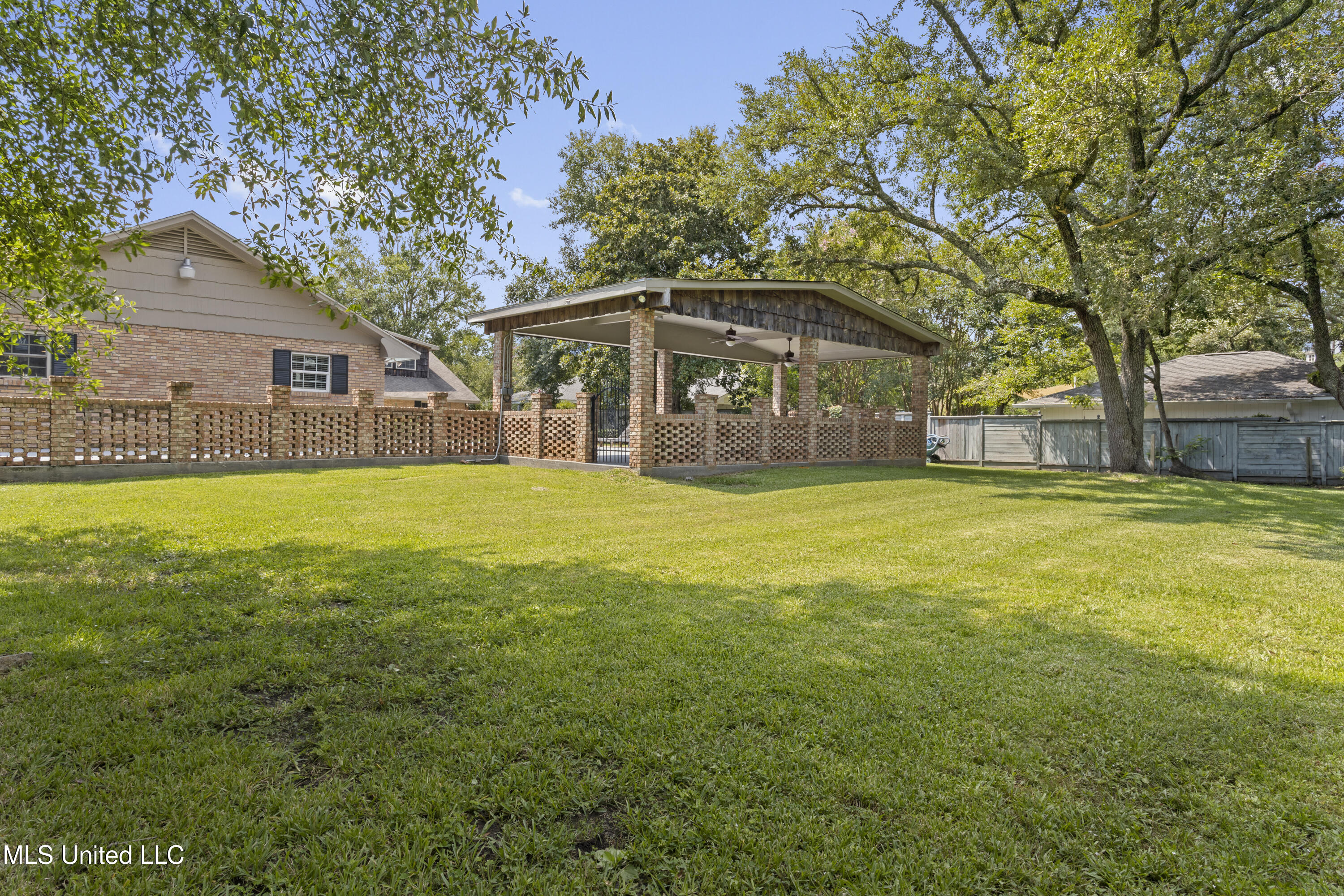 4106 Franklin Avenue Property Photo 83