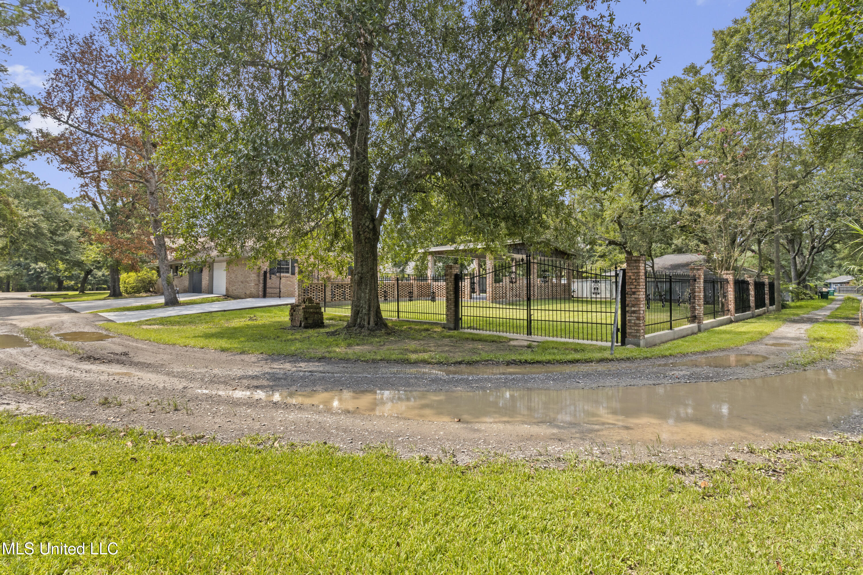 4106 Franklin Avenue Property Photo 87