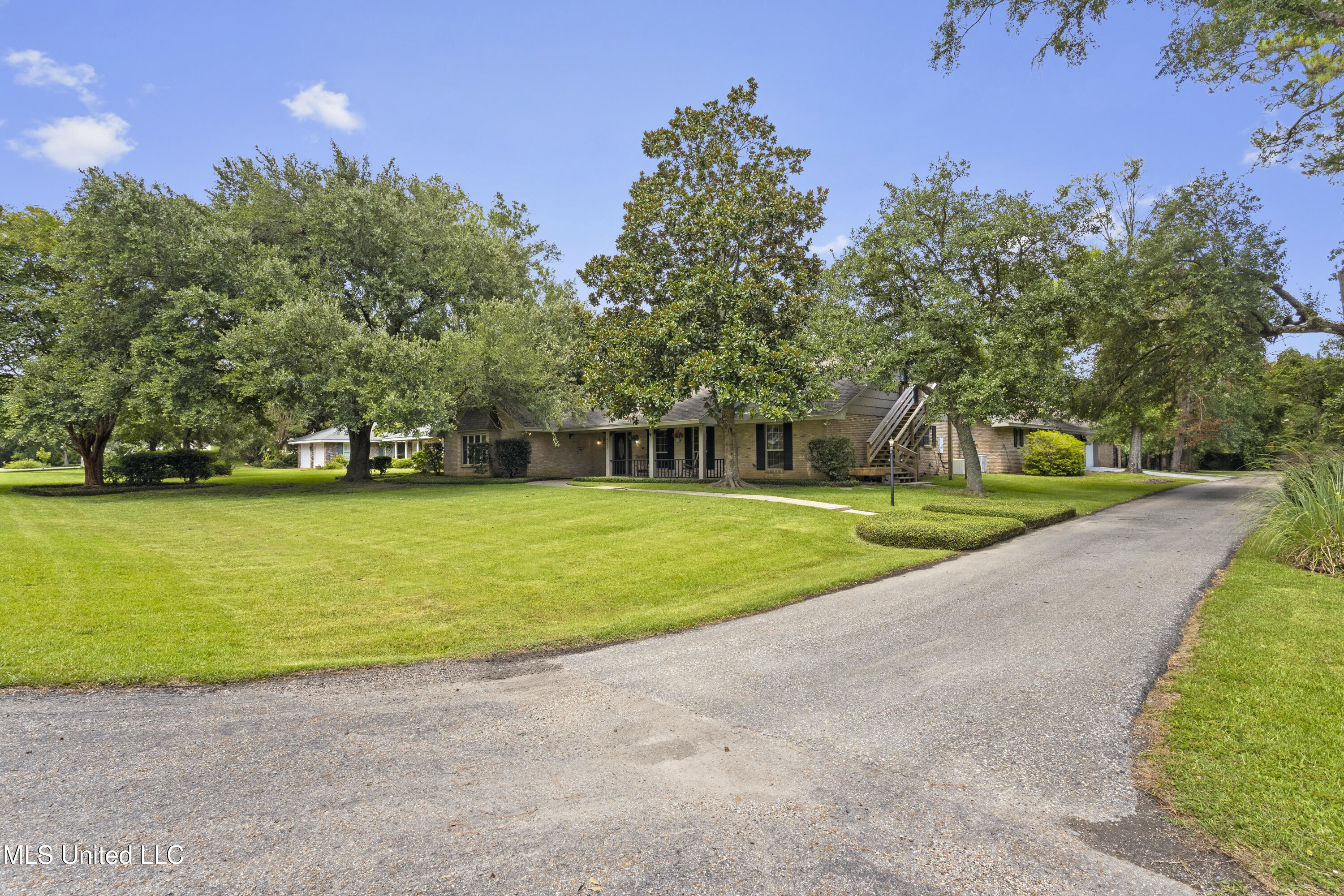 4106 Franklin Avenue Property Photo 89