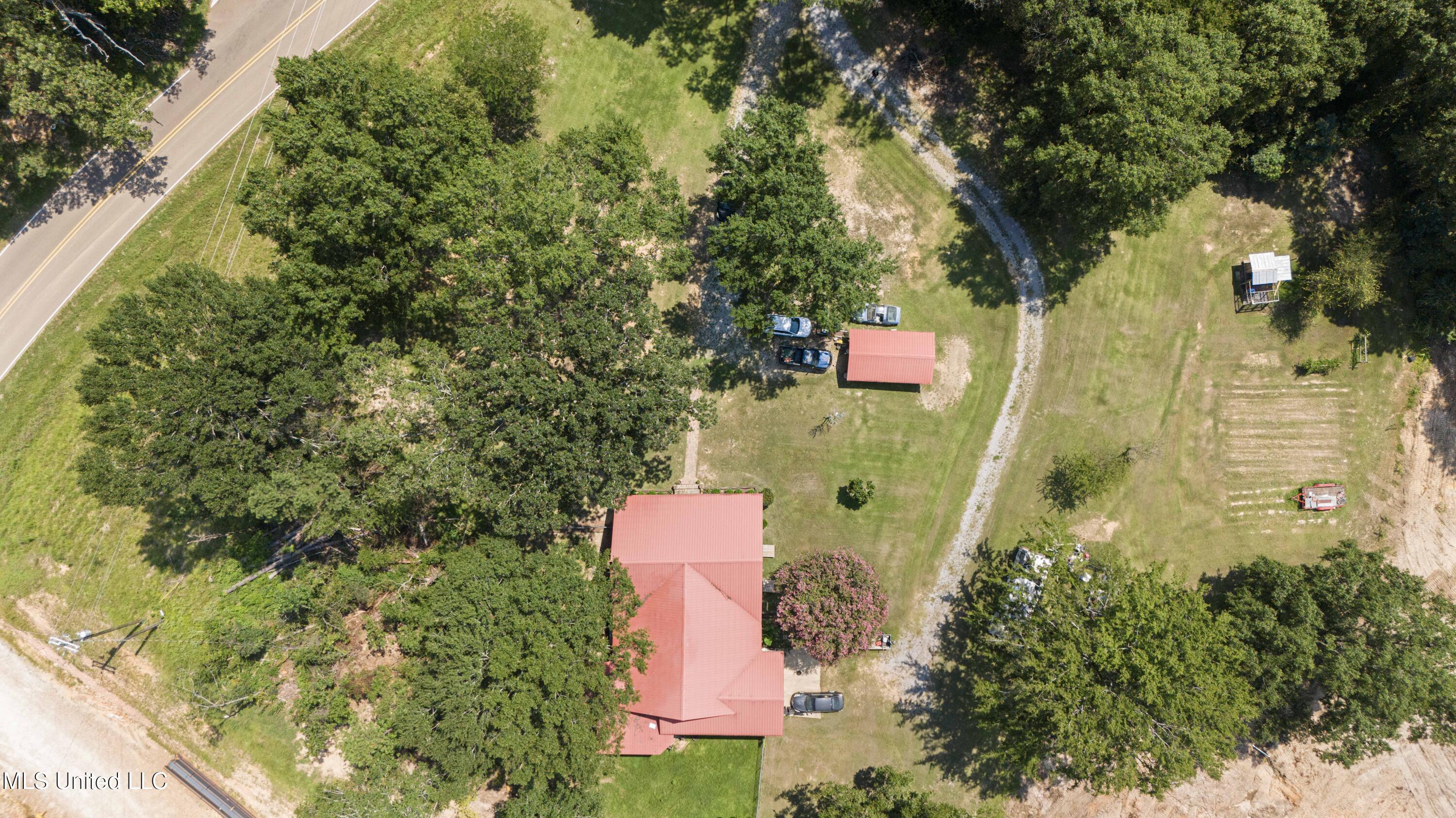 3200 Tower Road Property Photo 2