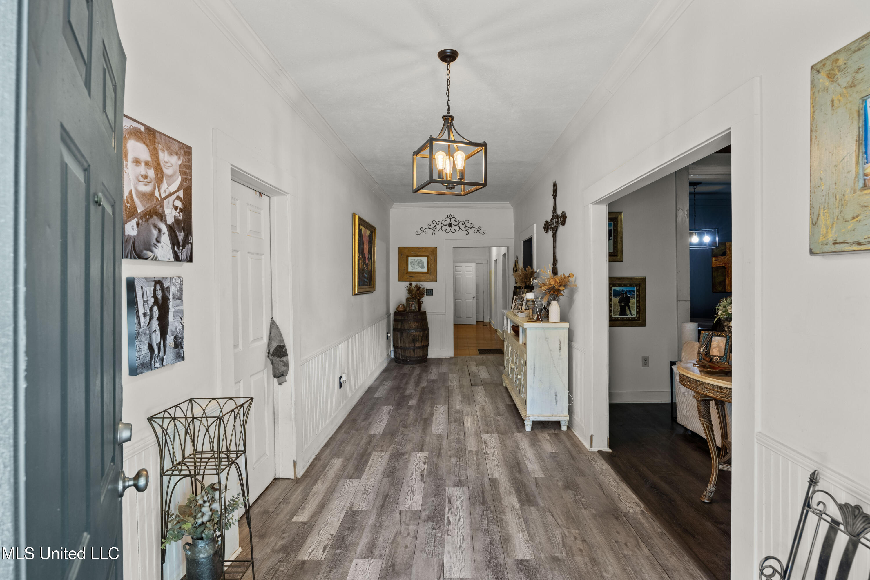 3200 Tower Road Property Photo 12