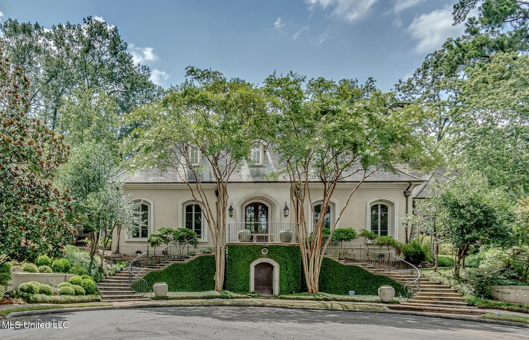 20 Waterstone Place Property Photo 1