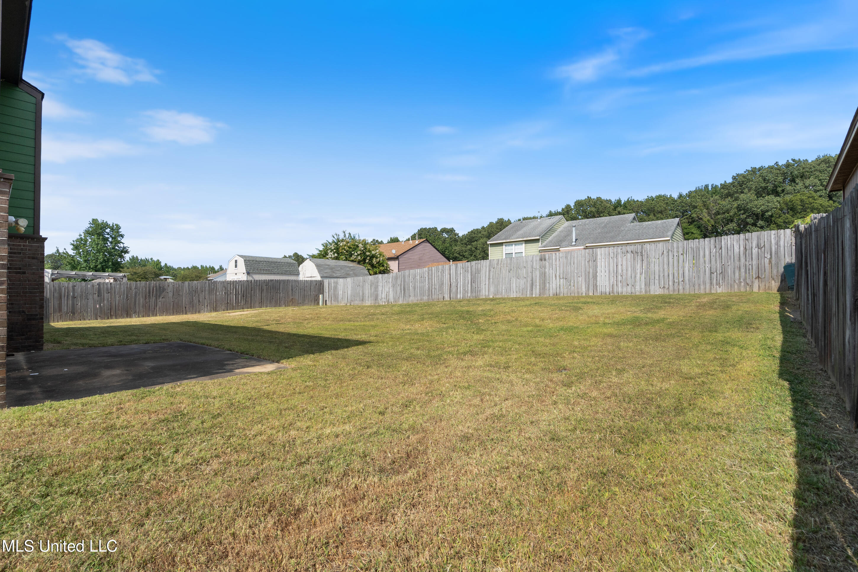 7338 Hunters Horn Drive Property Photo 34