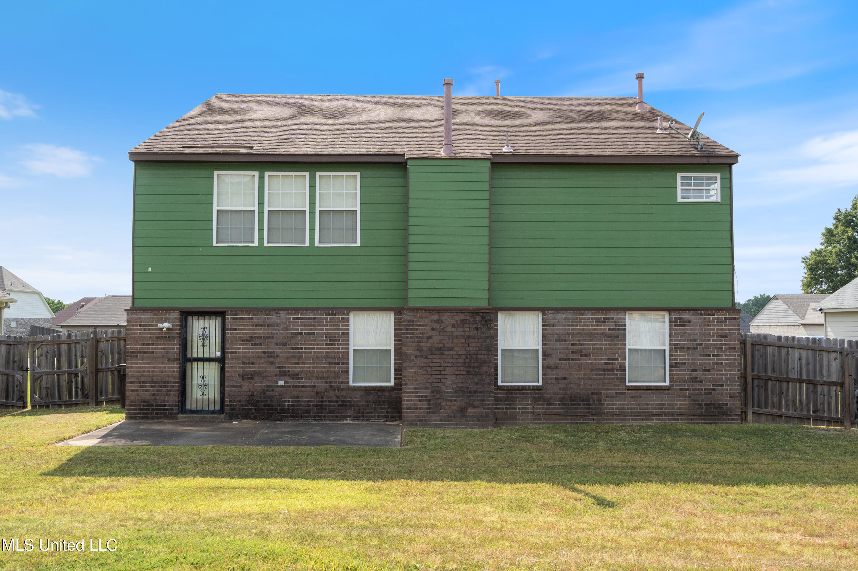 7338 Hunters Horn Drive Property Photo 36