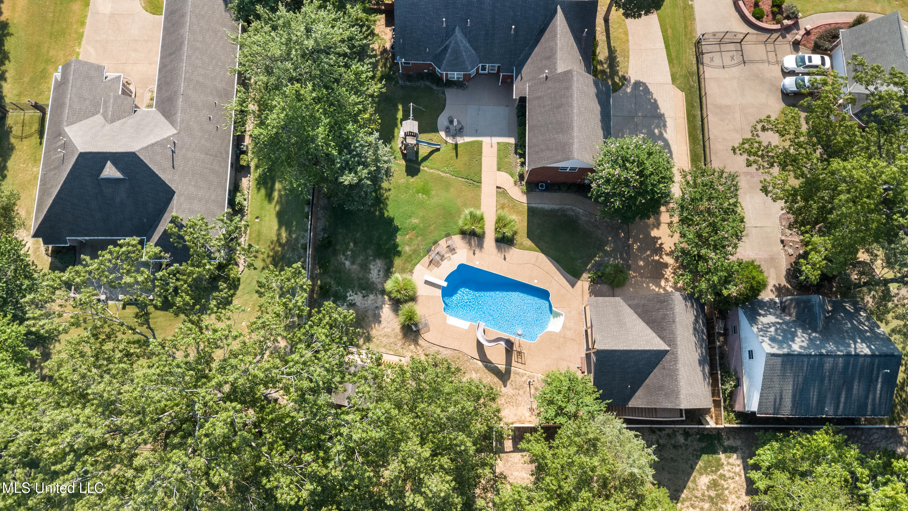 5137 Meadow Pointe Drive Property Photo 40