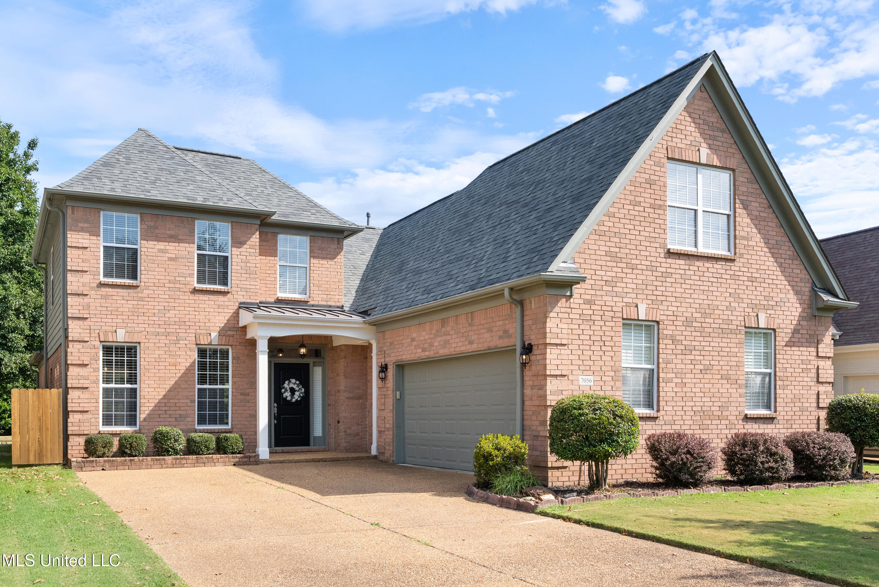 7056 Apache Drive Property Photo 1