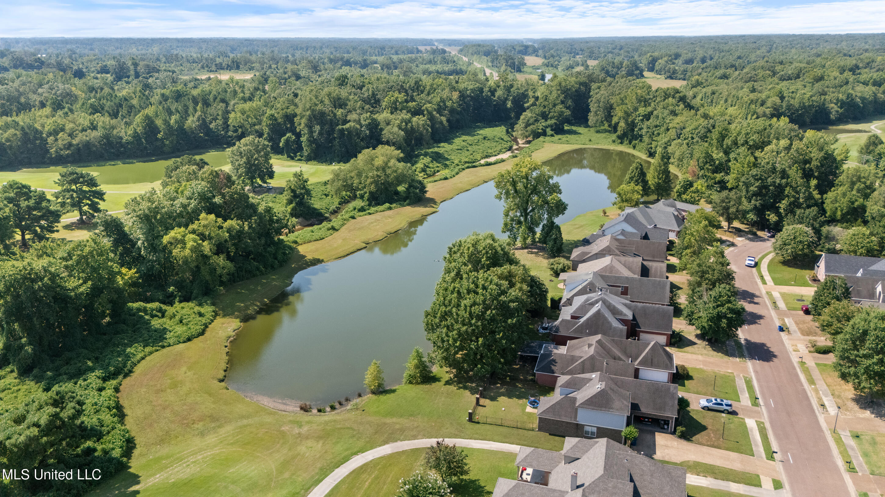 7056 Apache Drive Property Photo 39