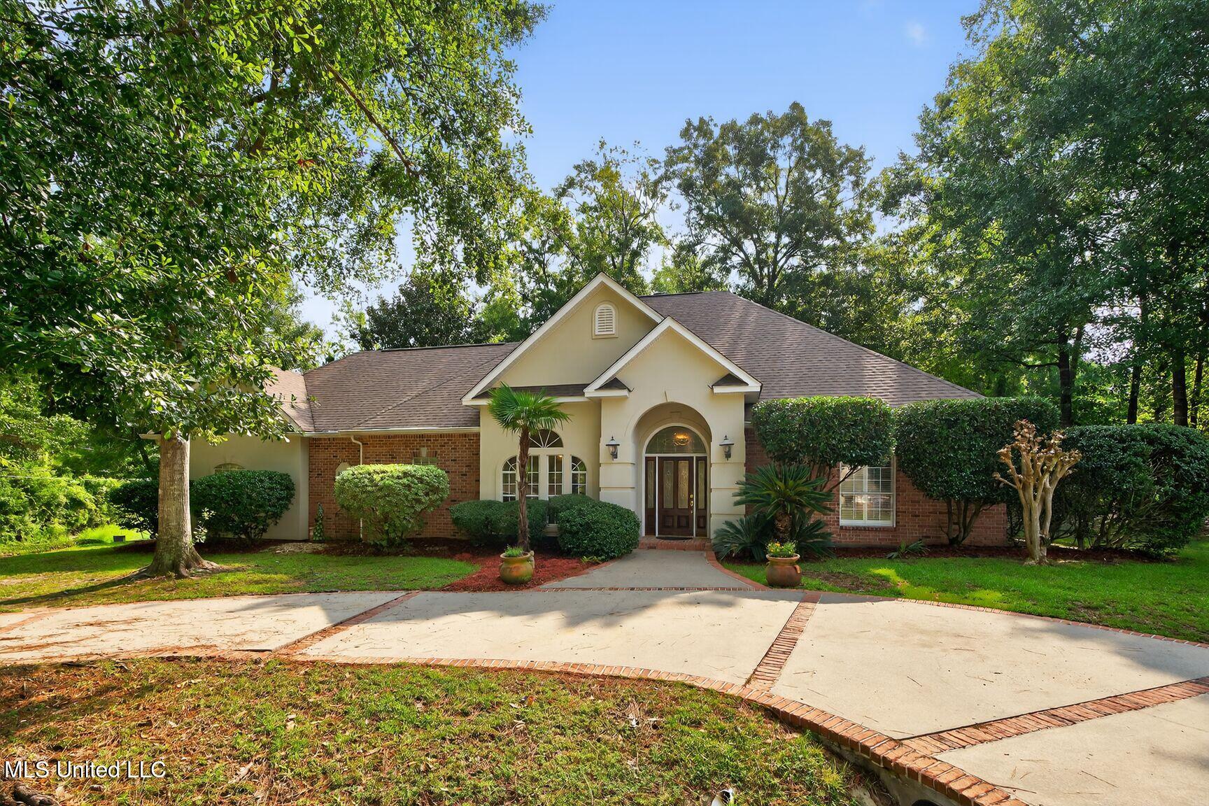 6527 Mauna Loa Drive Property Photo 1