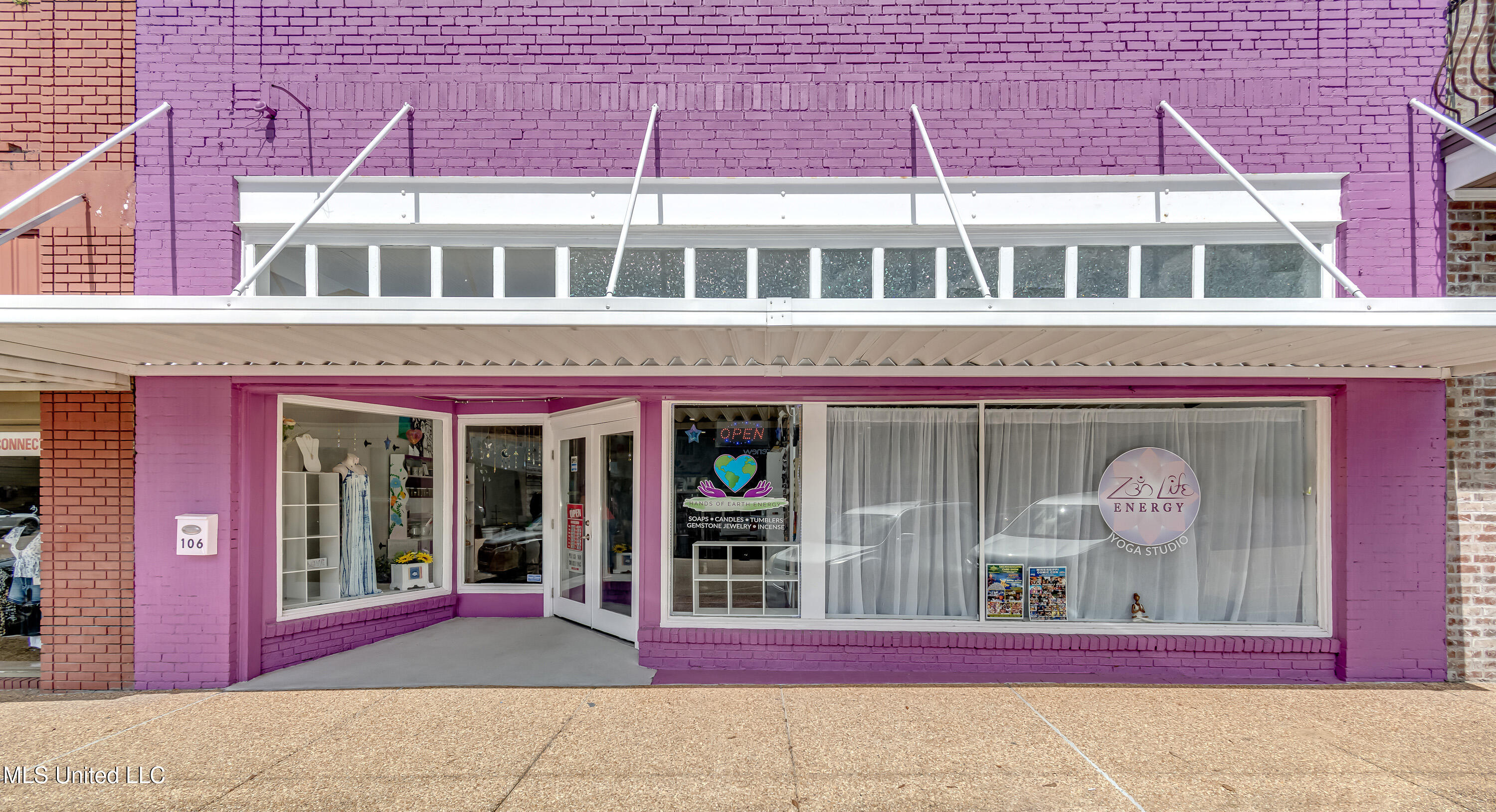 106 Main Avenue Property Photo 4