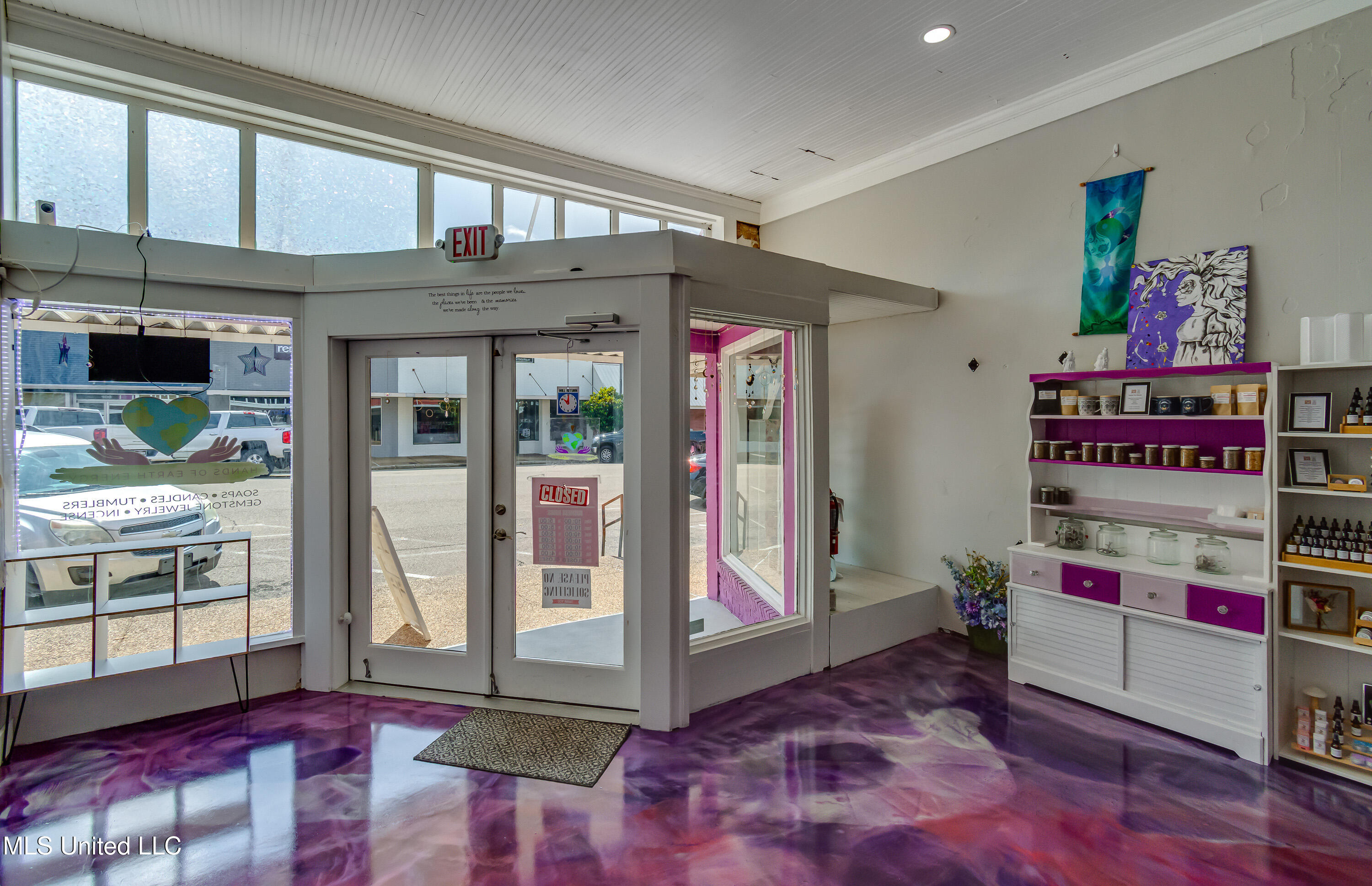 106 Main Avenue Property Photo 7