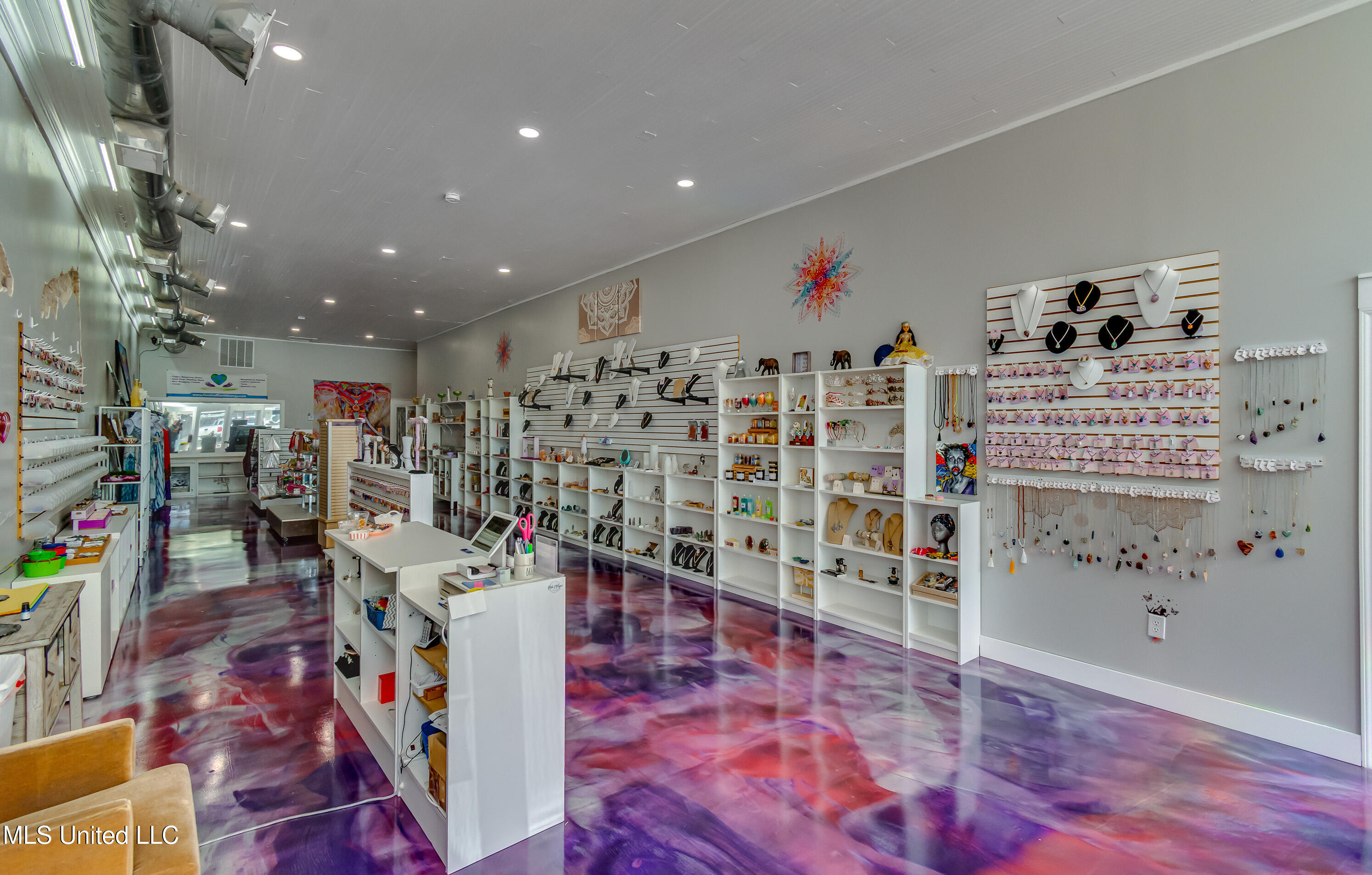 106 Main Avenue Property Photo 9