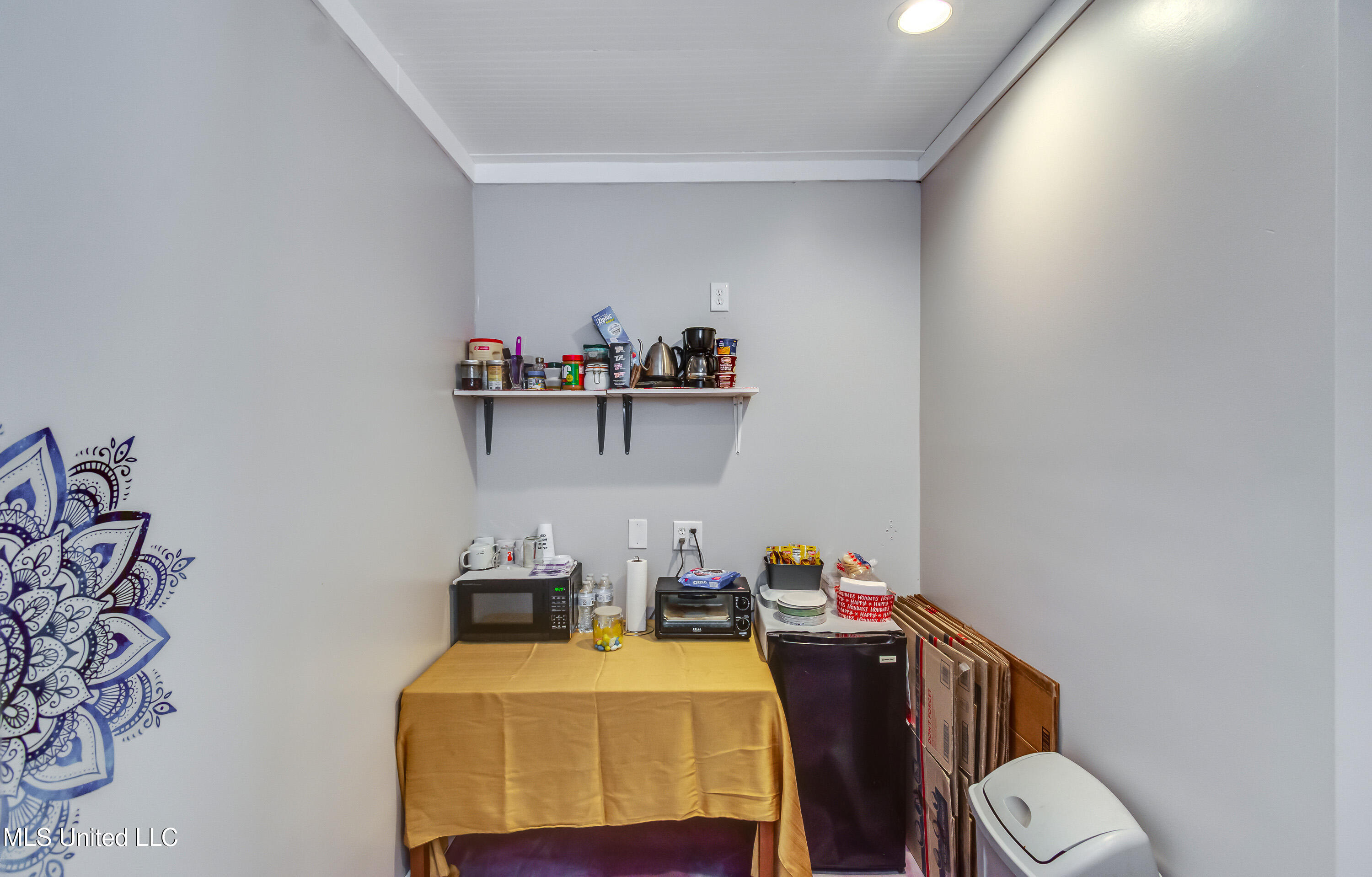 106 Main Avenue Property Photo 16